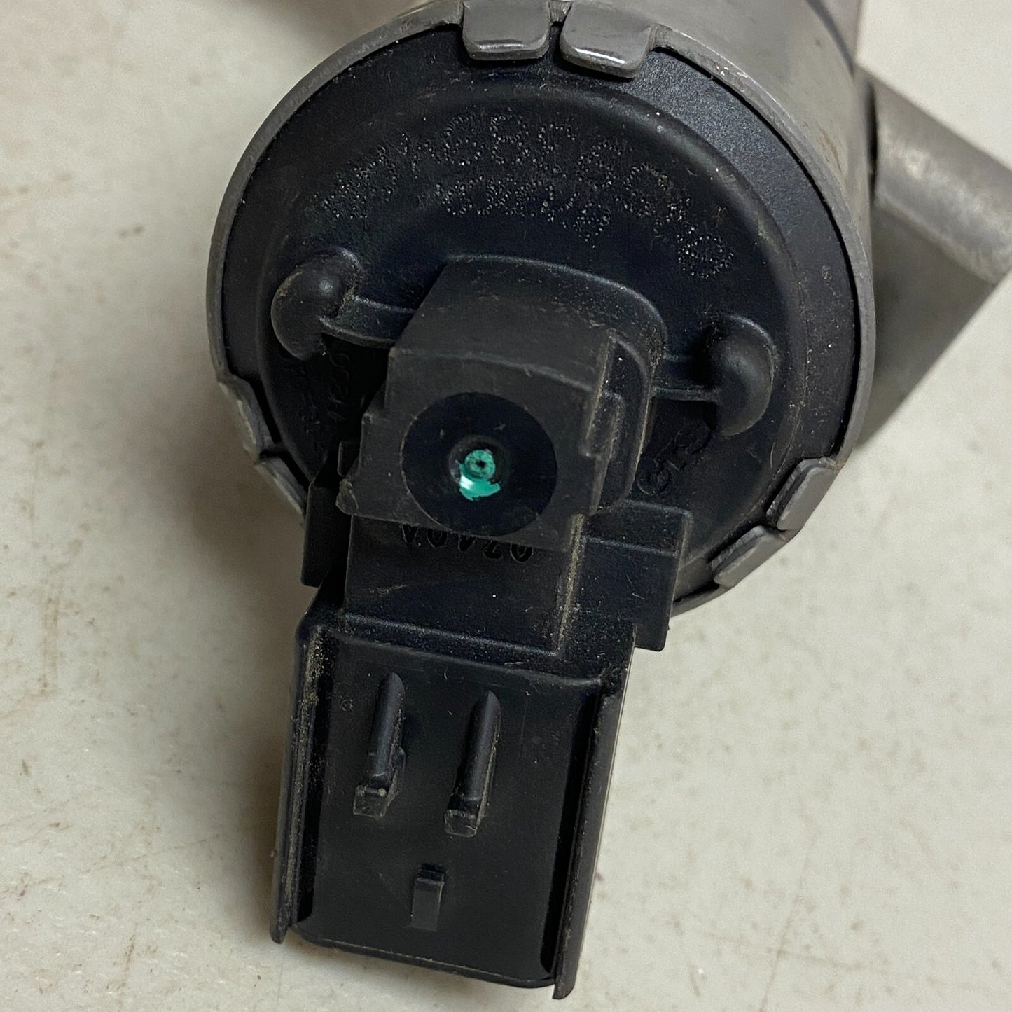 Exhaust Gas Recirculation (EGR) Valve-VIN: R Standard EGV825