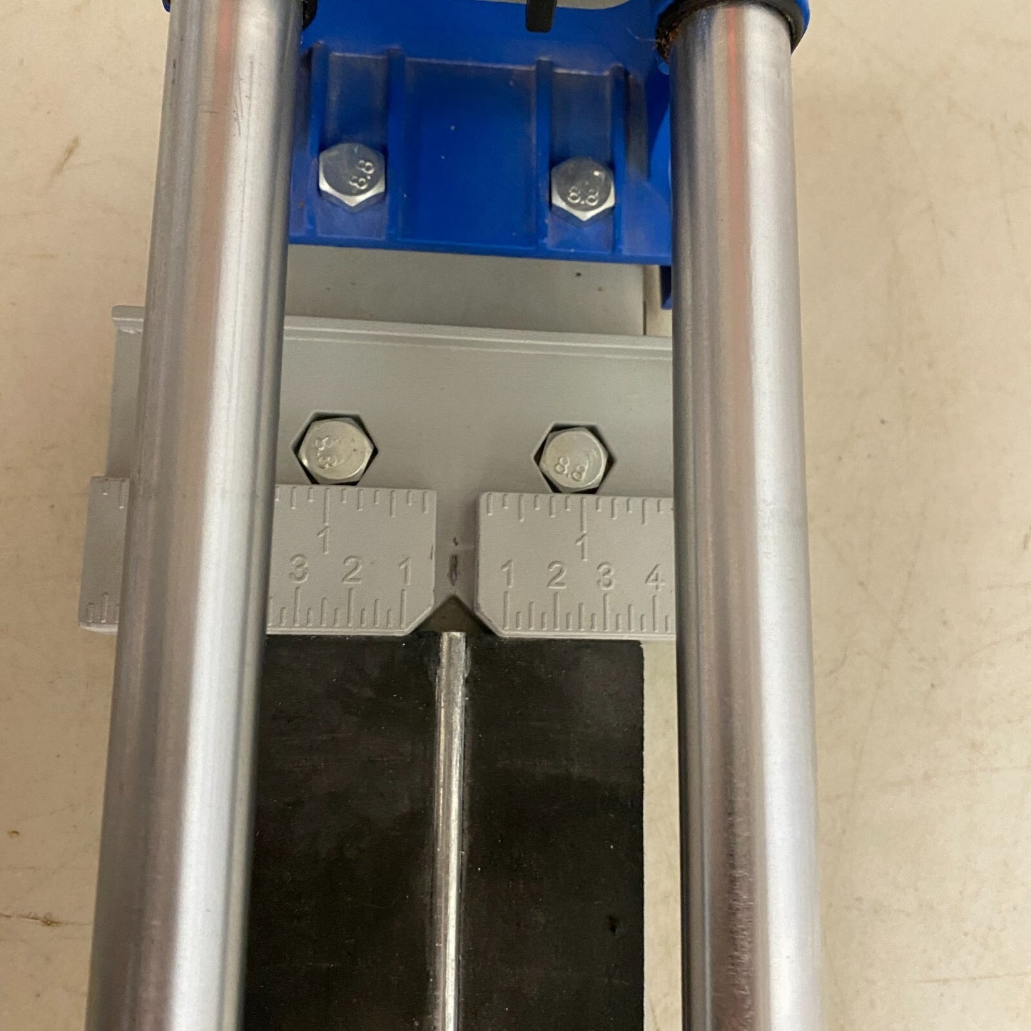 Kobalt 30 inch Tile Cutter 7/8 Cutting Wheel Up to 1/2 inch Thickness