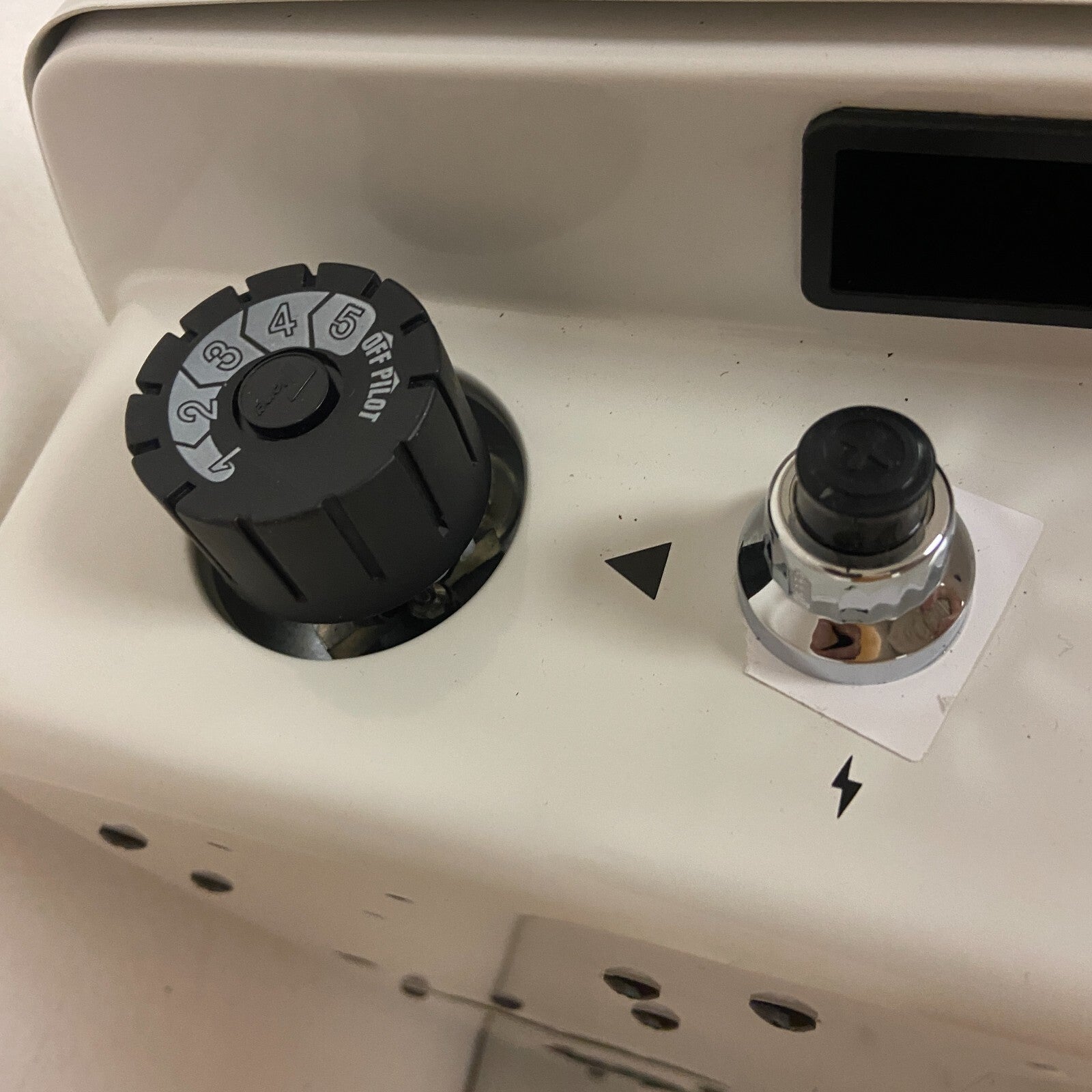 Master Forge Indoor/Garage 10,000-BTU Vent-Free Wall Heater Blue Flame