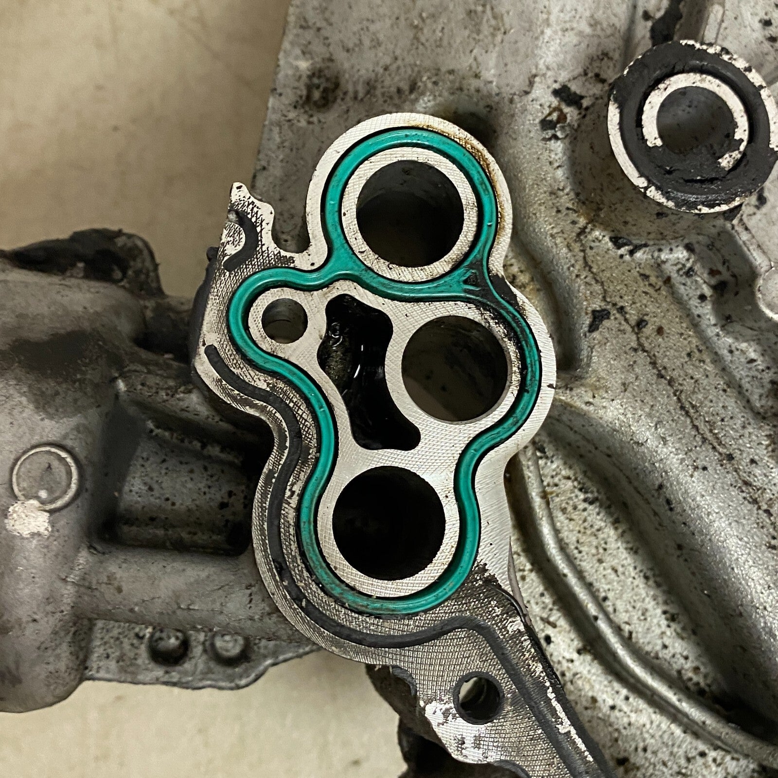 Audi TIMMING COVER PLATE 3.0L for 2017-2019 AUDI Q7   06E 103 173