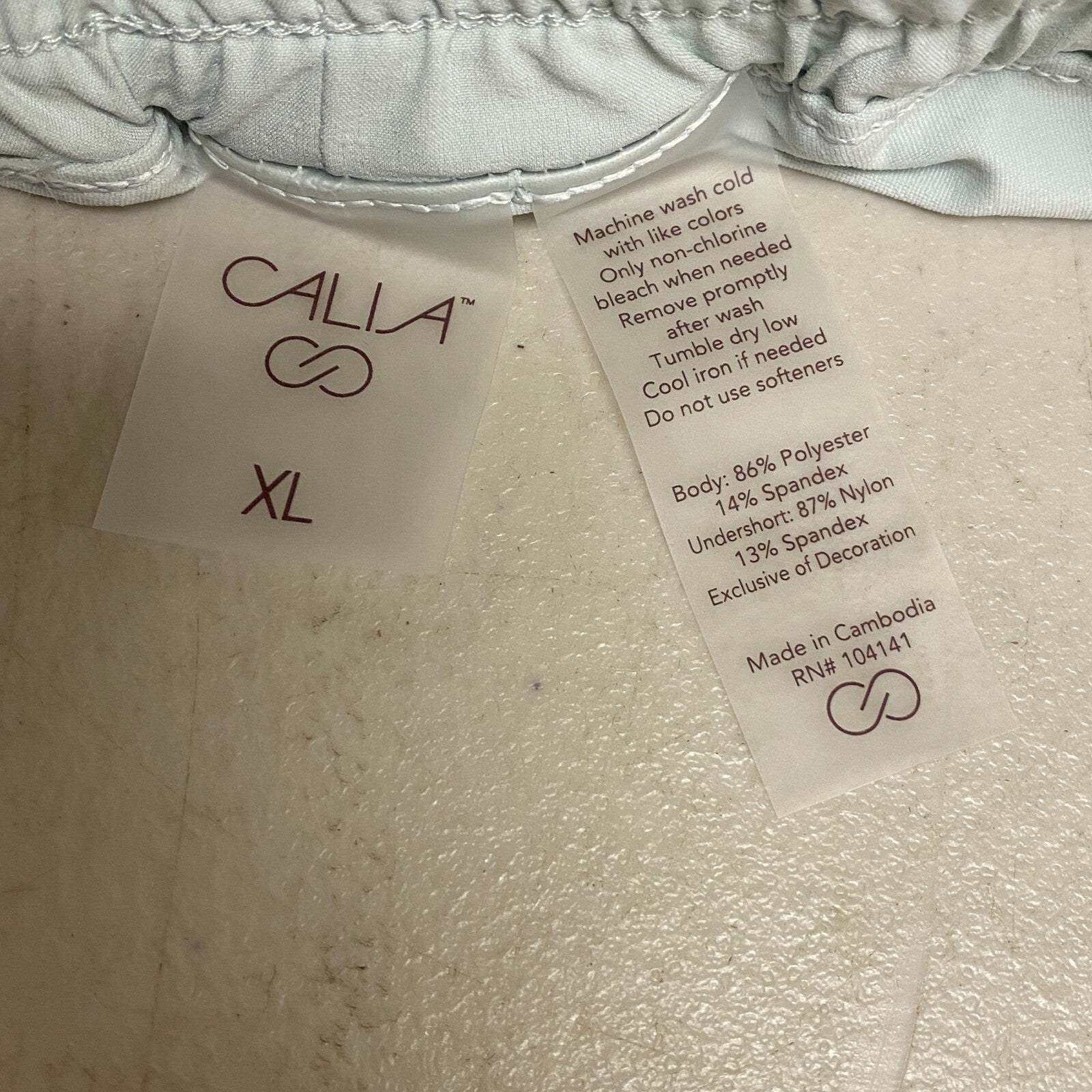 Calia Womens Mid Rise 2 in 1 Key Item Short Calming Green WAX12377  BRAND NEW