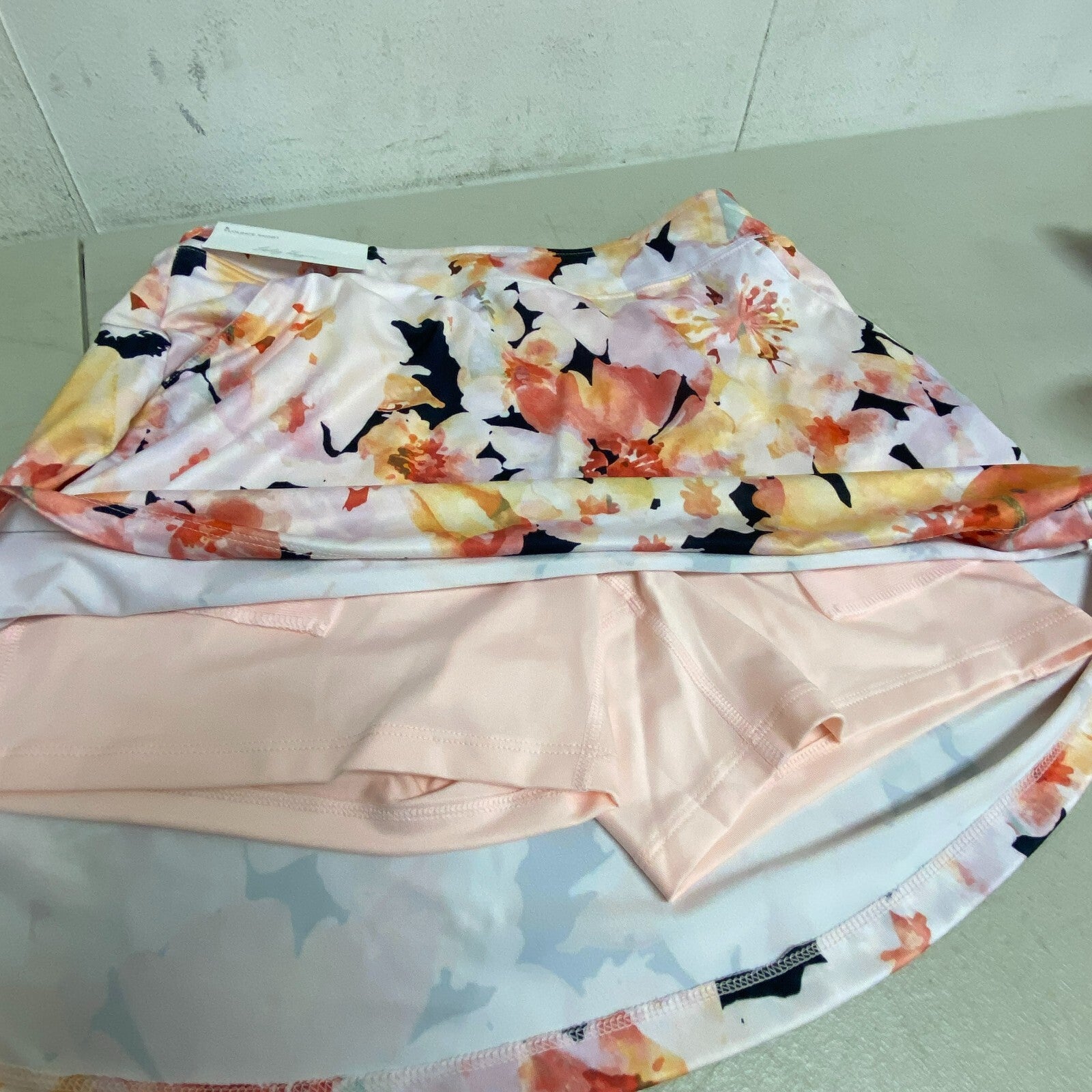 Lady Hagen Womenâs Cocktail Hour 16" Flounce Skort Watercolor Floral WGH17442