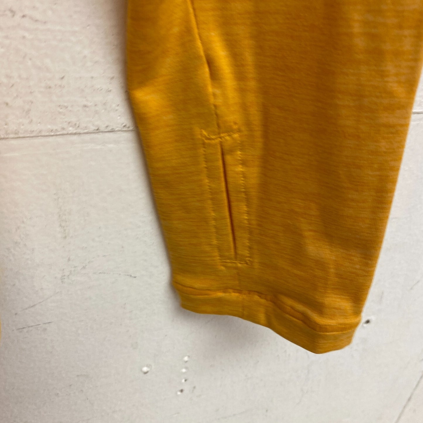 Alpine Design Women's AD Field Knit Long Sleeve Sweet Apricot Heather ADW23100H