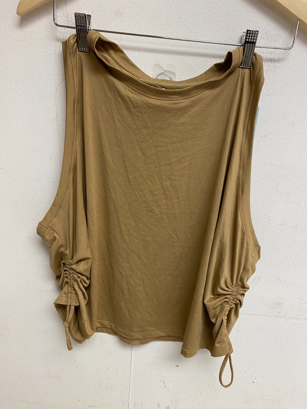 DSG Women's Movement Relaxed Fit Side Rouched Tank Top Sahara Sand DAW22309