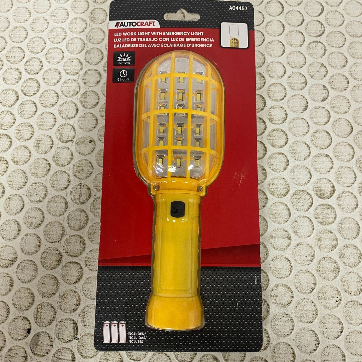 AutoCraft LED Work & Emergency Light 250 Lumens Battery Operated AC4457