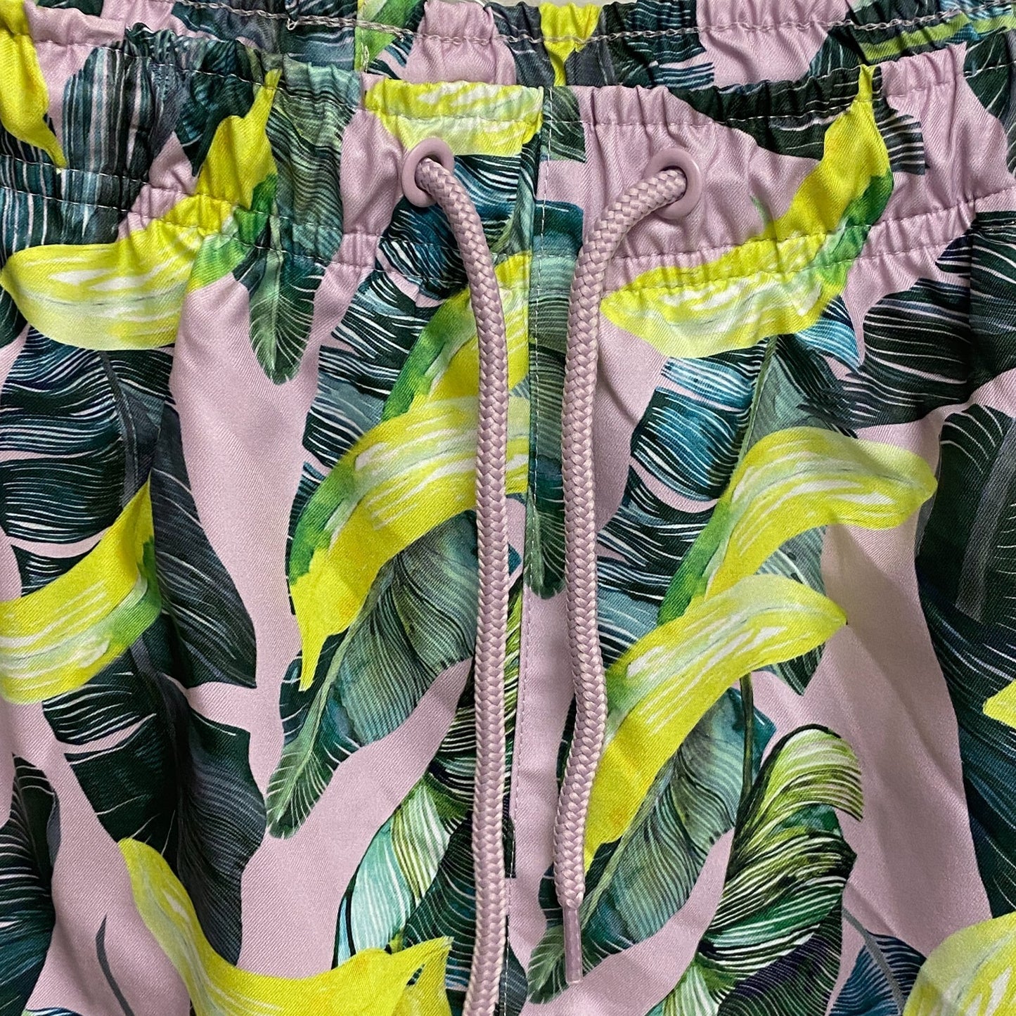 DSG Men's 6" Training Relaxed Fit Rec Shorts Multi Go Bananas DAM12111DP