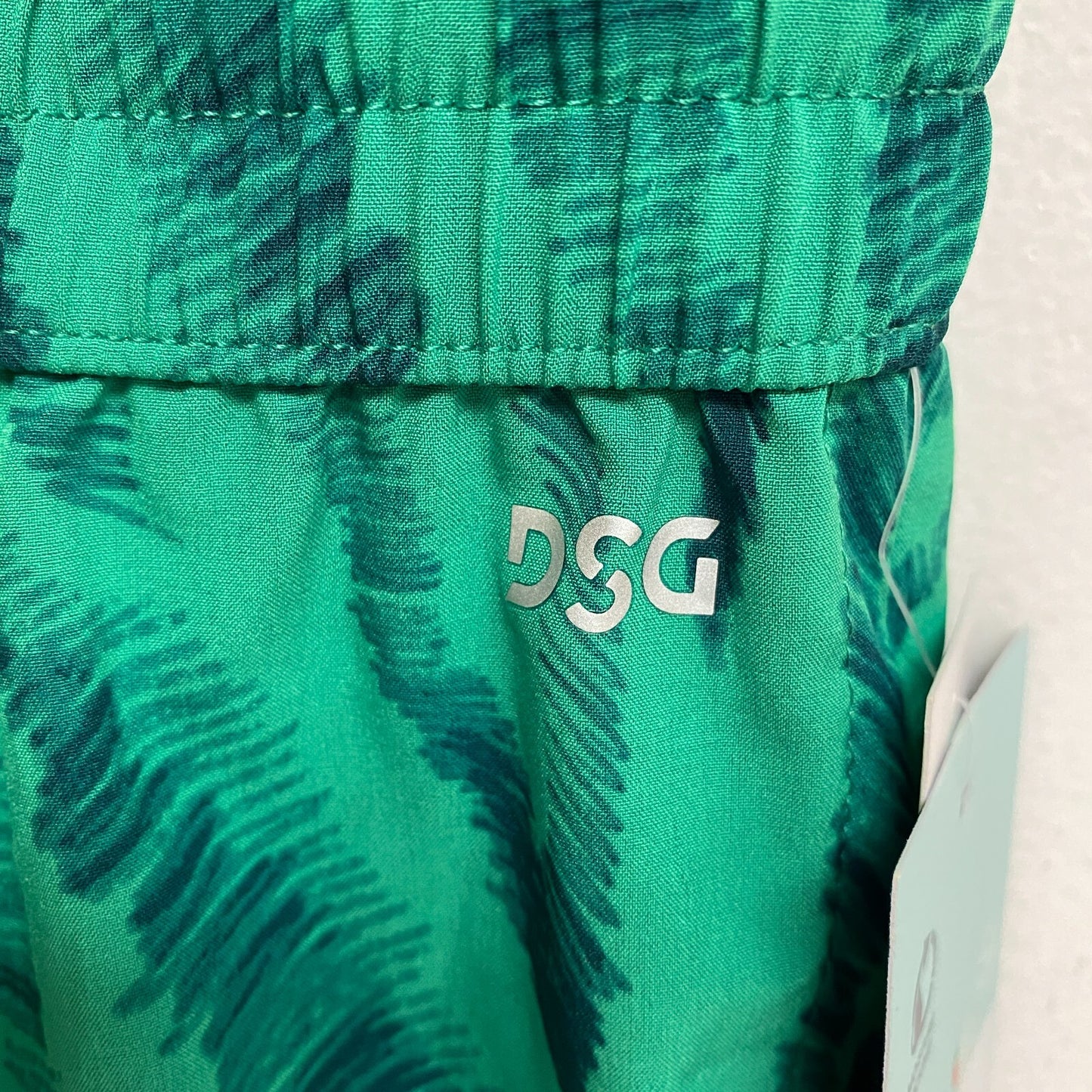 DSG Women's 3" Stride Shorts Trippy Zebra Green Stylish DAW39320APRTZ