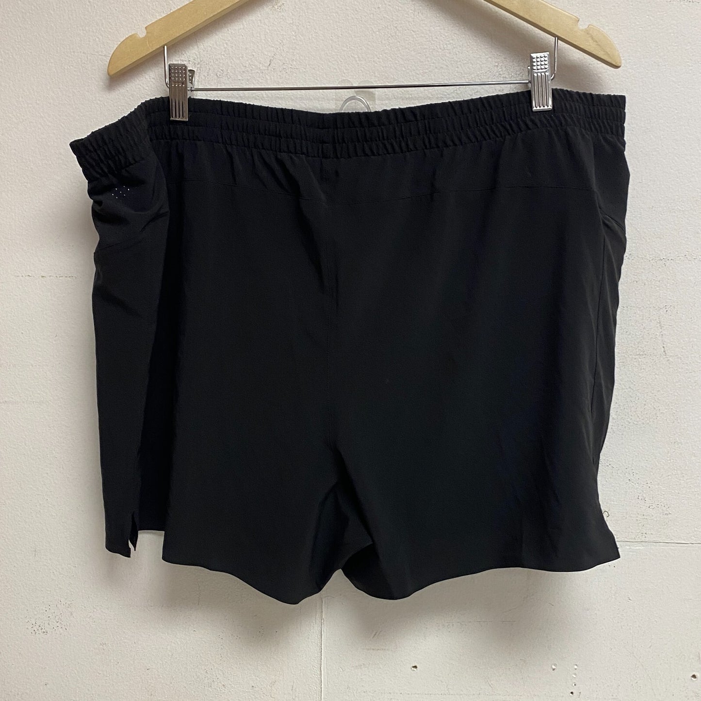 VRST Men's Accelerate 5" Short Pure Black MAX200439V BRAND NEW