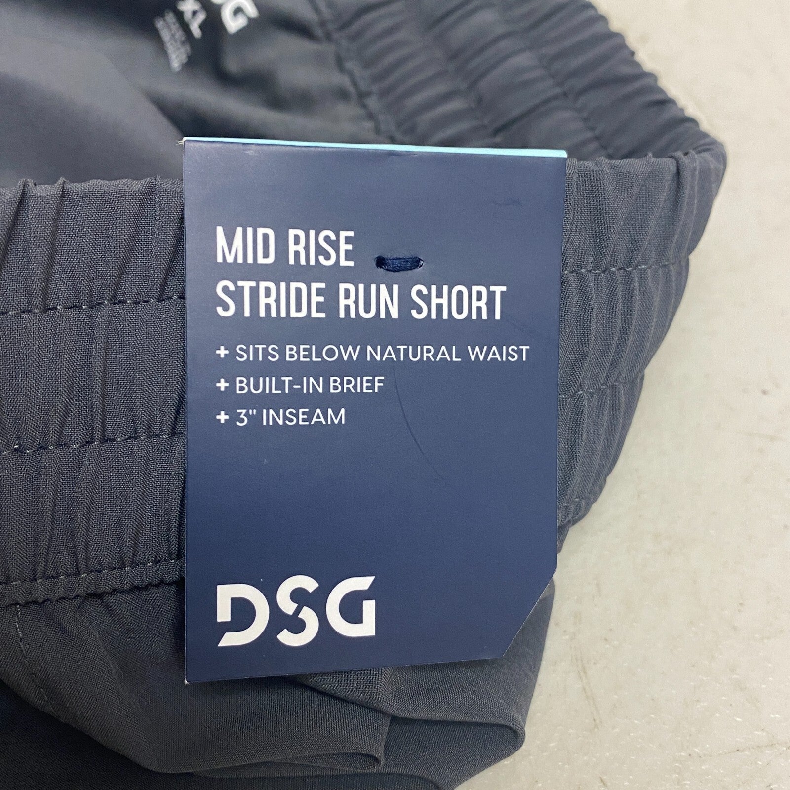 DSG Womens Stride Short Asphalt Grey DAW39320AZ BRAND NEW