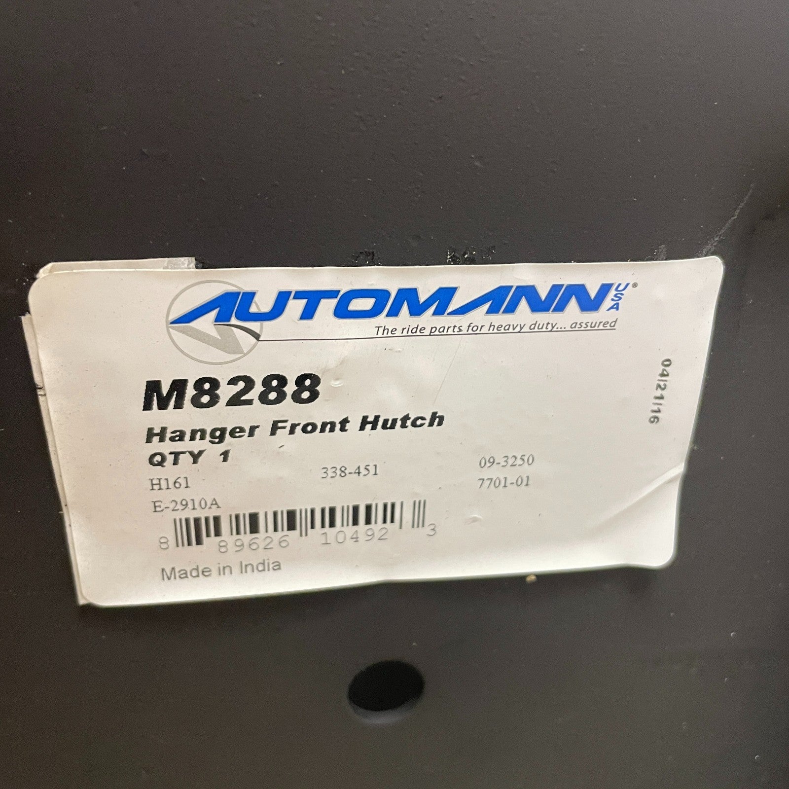 Automann Leaf Spring Hanger Front Hutch Bracket Heavy‑Duty Model M8288