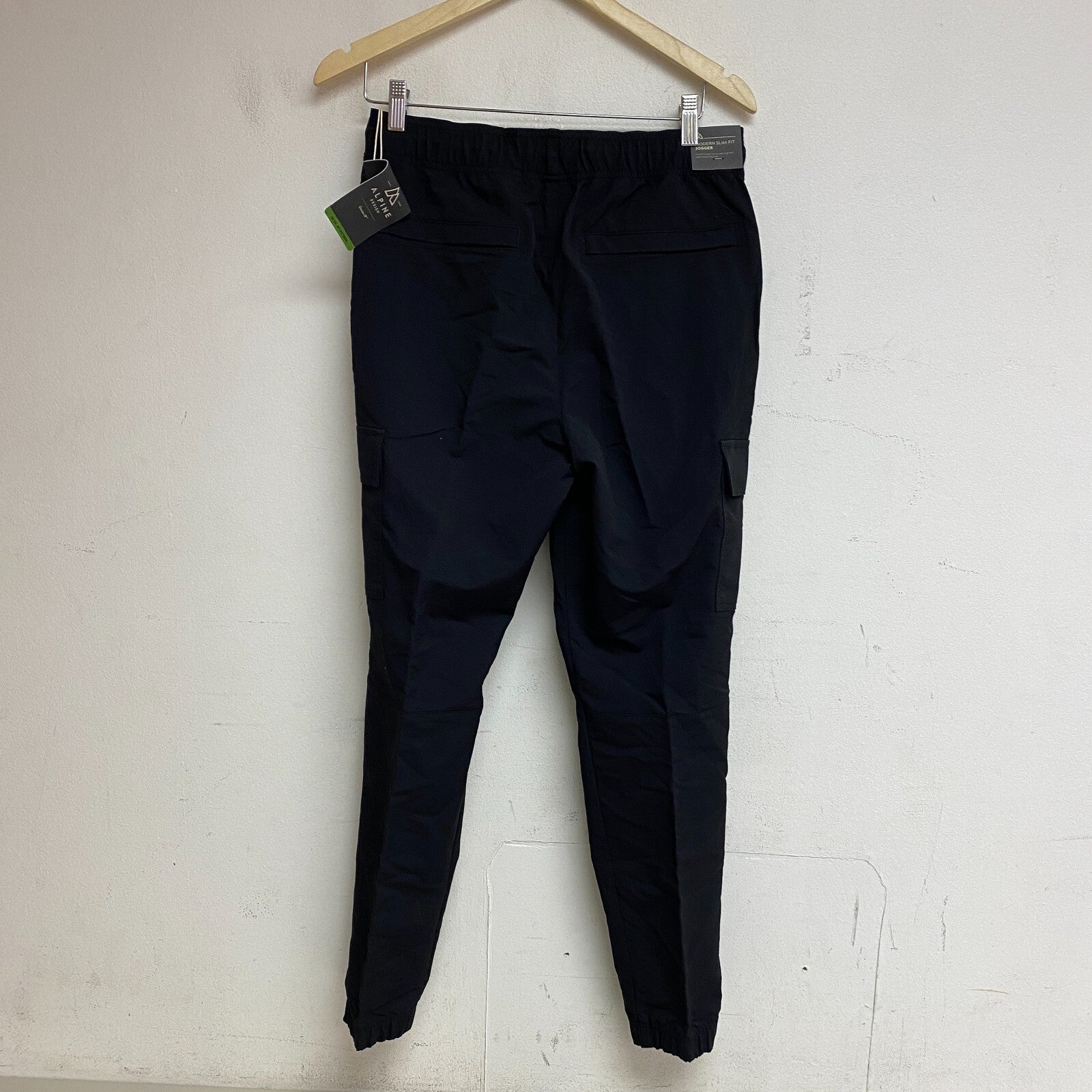 ALPINE DESIGN MENS AD TRAILHEAD CARGO MODERN SLIM FIT JOGGER PURE BLACK ADM23900