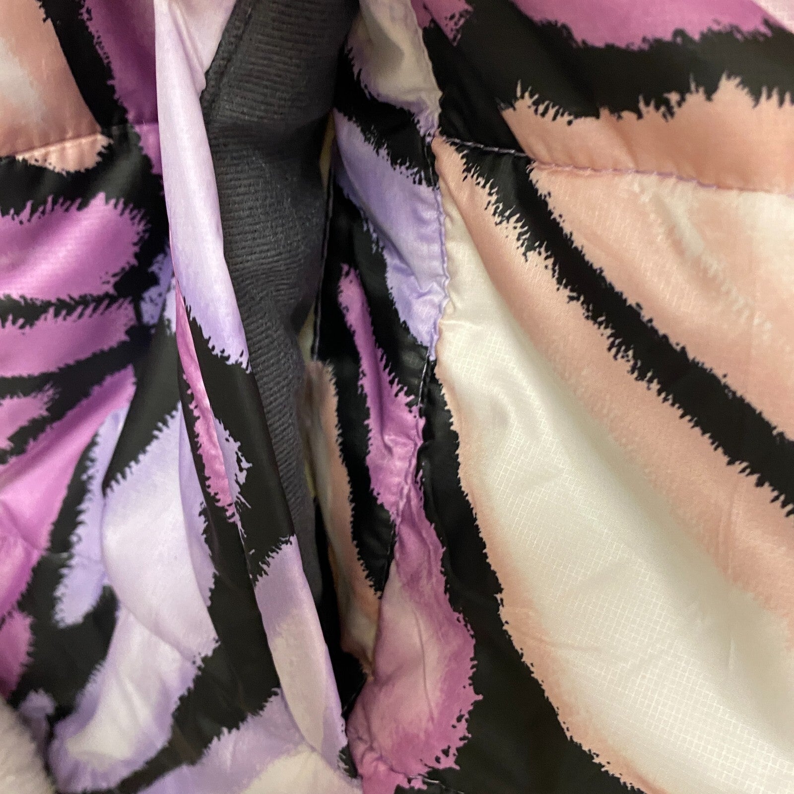 DSG Youth Girls Cute Insulated Jacket Multicolor / Butterfly Effect DOG22101PRT