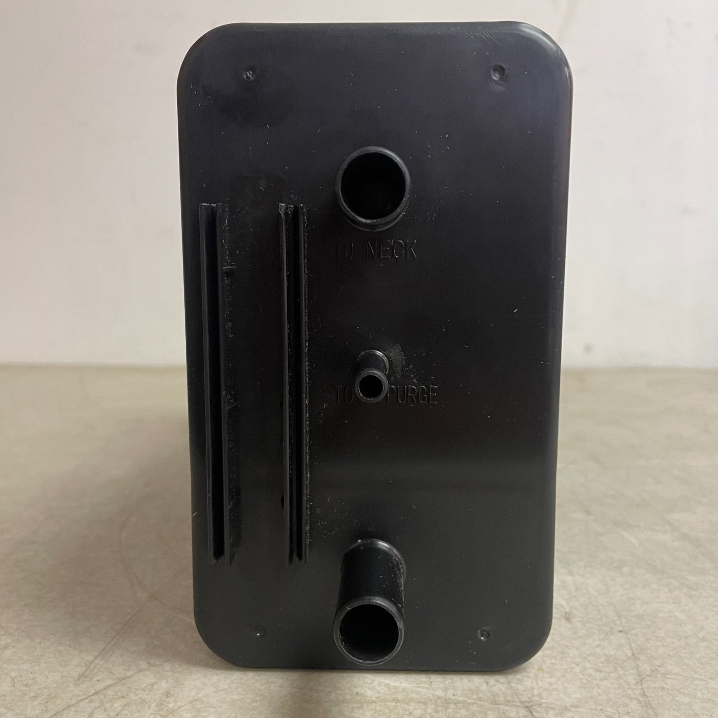 CARQUEST CPN1316 Premium Vapor Canister Charcoal Emission Canister Black