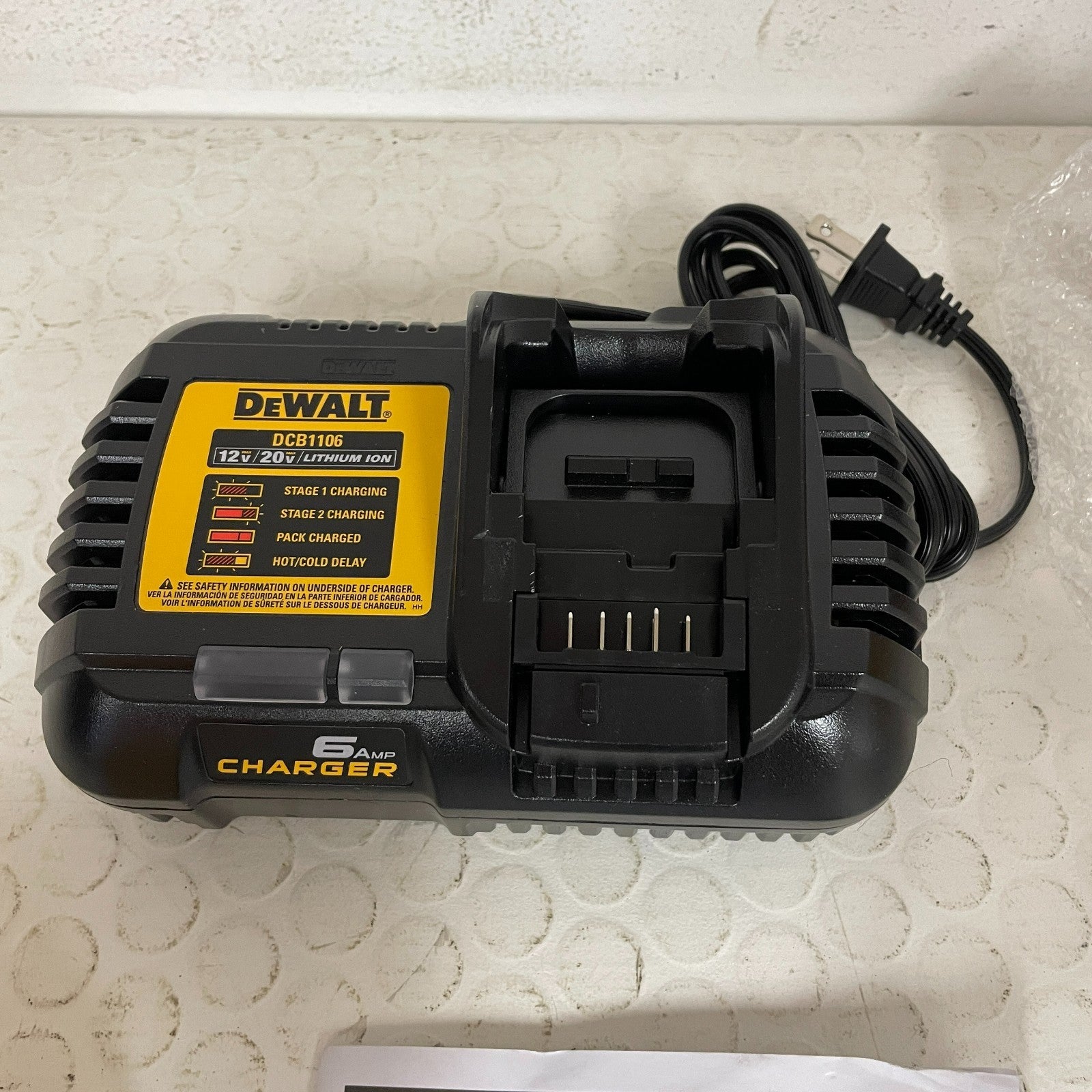 DEWALT FLEXVOLT 60V MAX Brushless Angle Grinder Kit DCG418X1 Kickback Protection