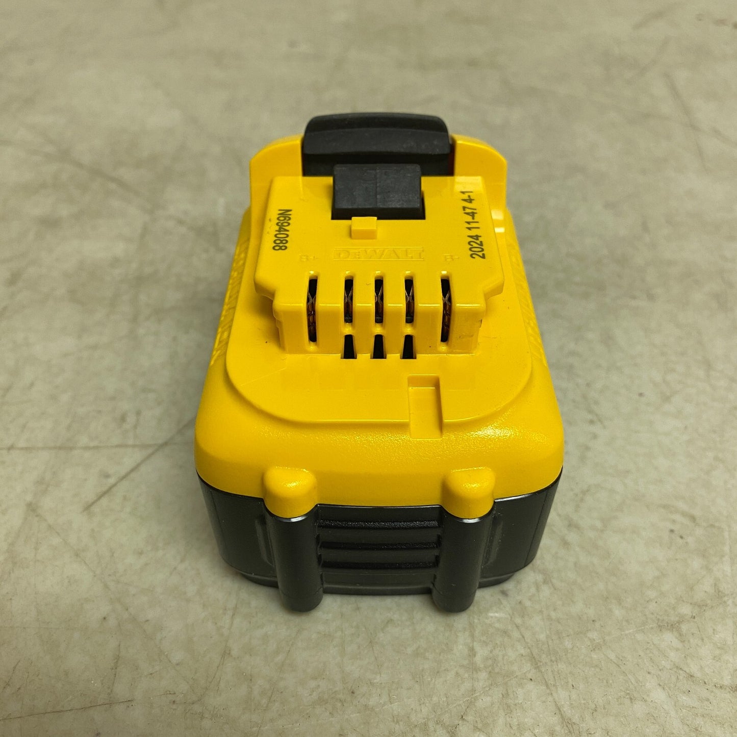 DeWalt 12V MAX 5.0Ah Lithium-Ion Battery DCB126