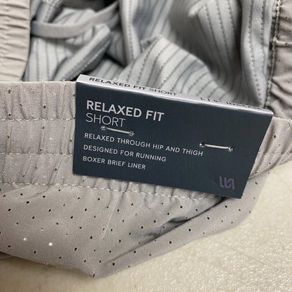 VRST Men's 5â Relaxed Fit Running Accelerate Short  Silver Shadow MAX2315055