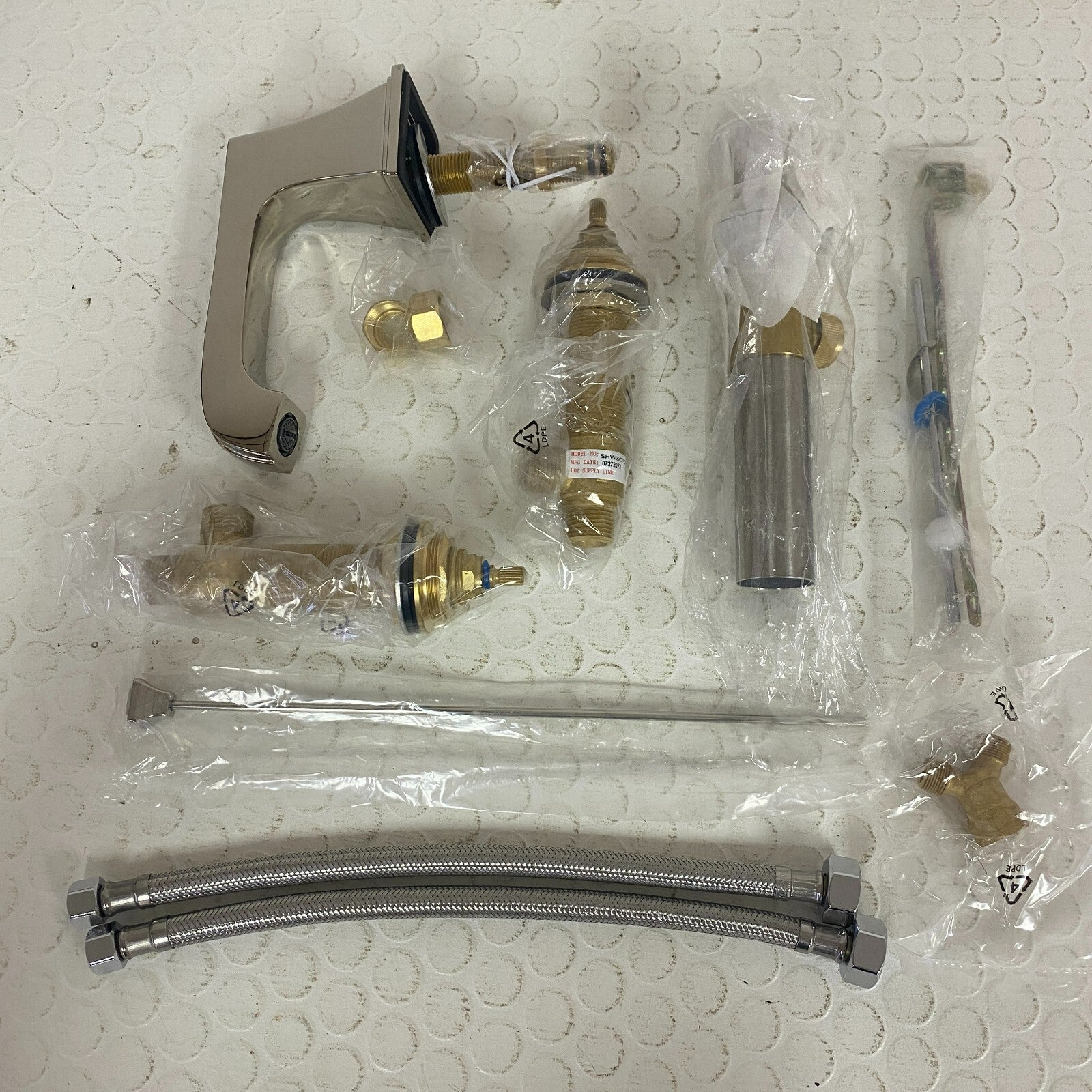 Signature Hardware Pinecrest Widespread Faucet Polished Nickel SHWSCPC807LHPN