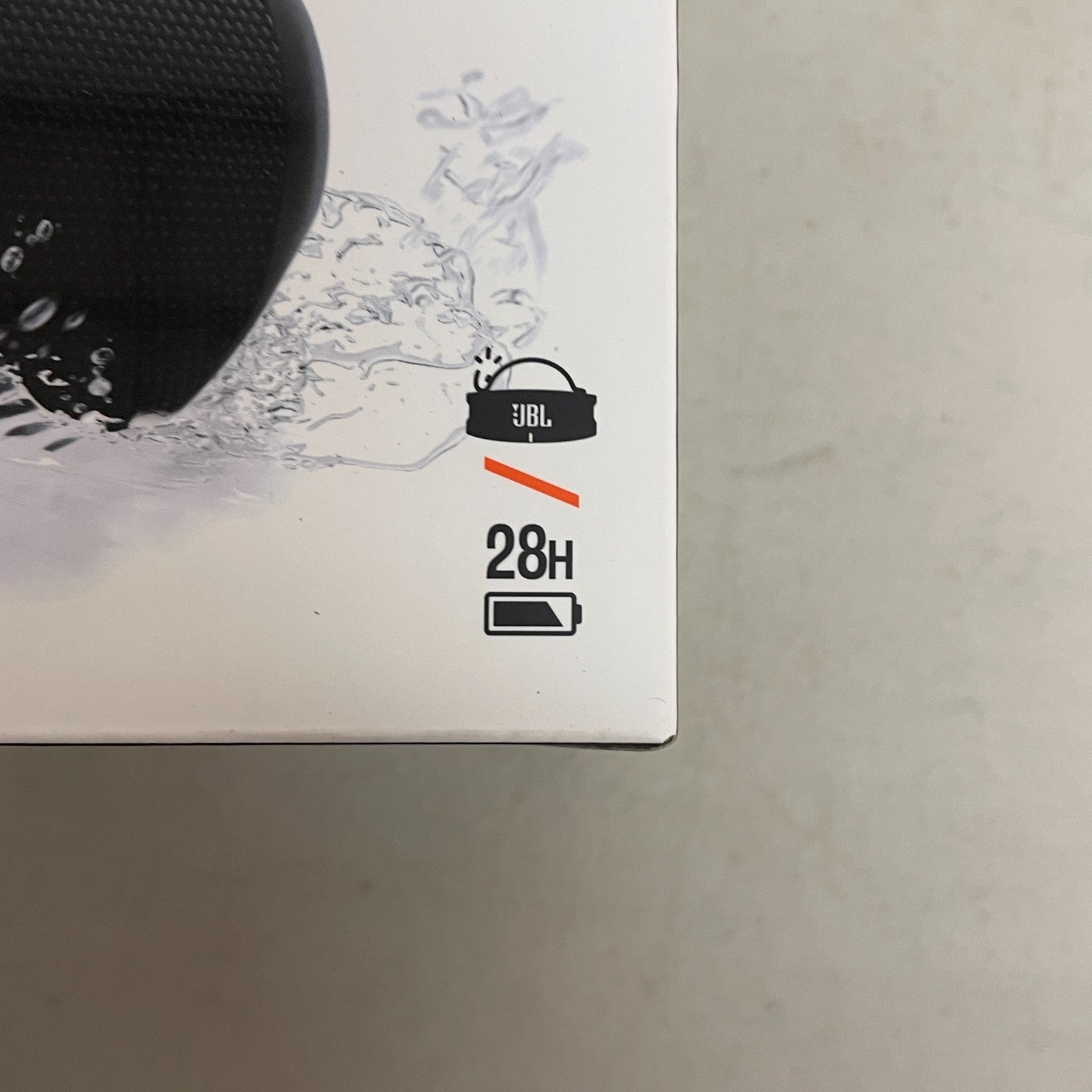 JBL Charge 6 Black Portable Bluetooth Waterproof Speaker Power bank NEW!!