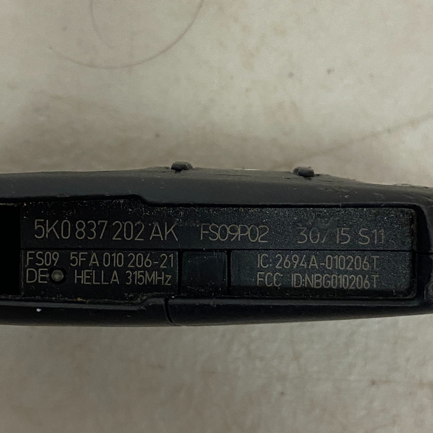 VOLKSWAGEN VW KEY FOB OEM REMOTE KEYLESS ENTRY TRANSMITTER (3 B) 5K0 837 202 AK