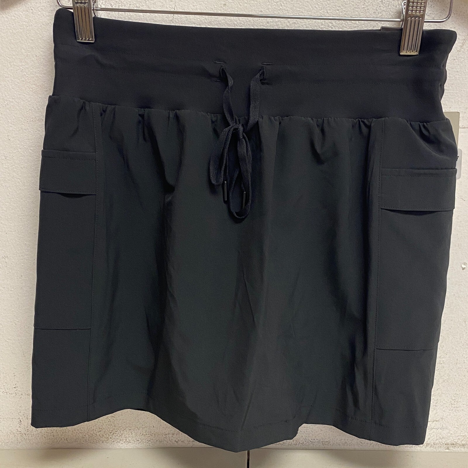 Calia Womens Truelight Mid Rise Cargo Skort Pure Black Solid WAX12306 BRAND NEW