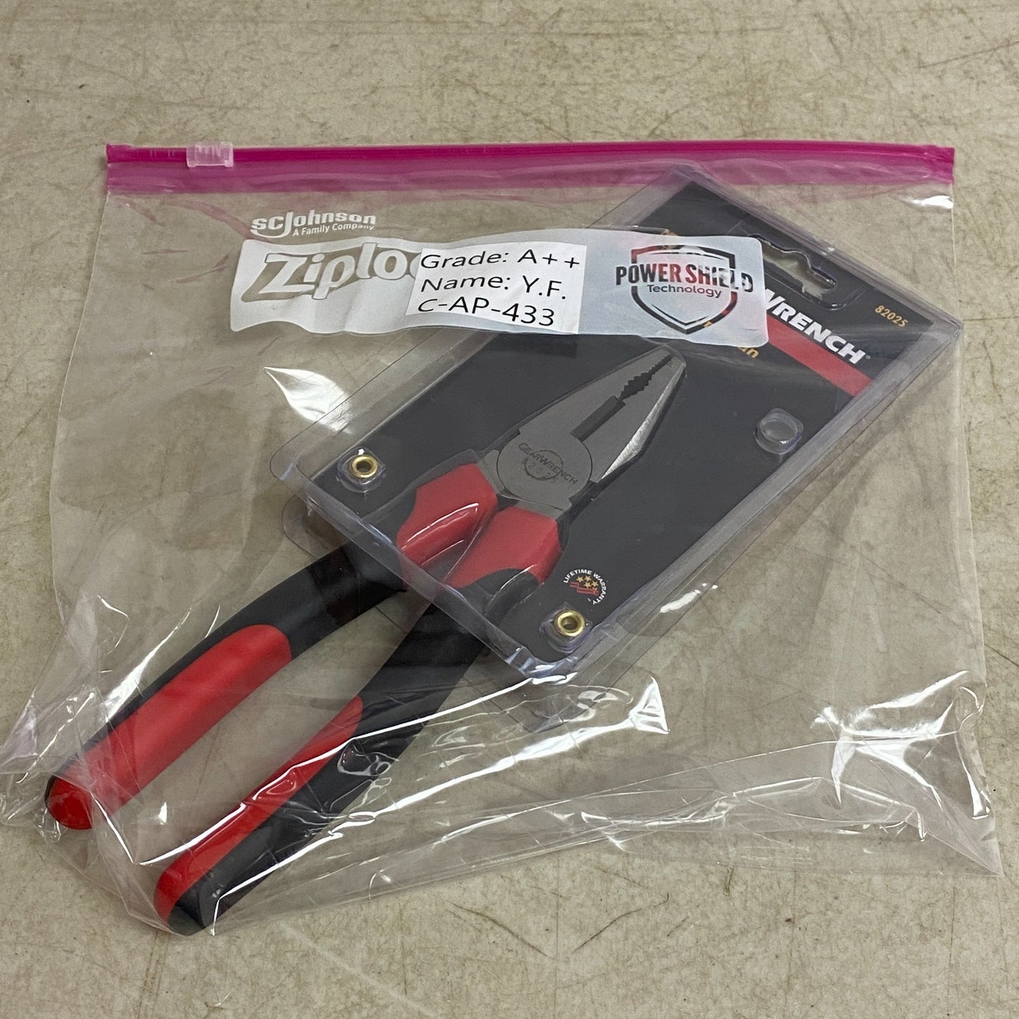 GEARWRENCH 8″ Lineman’s Pliers Multi Material Grip 82025