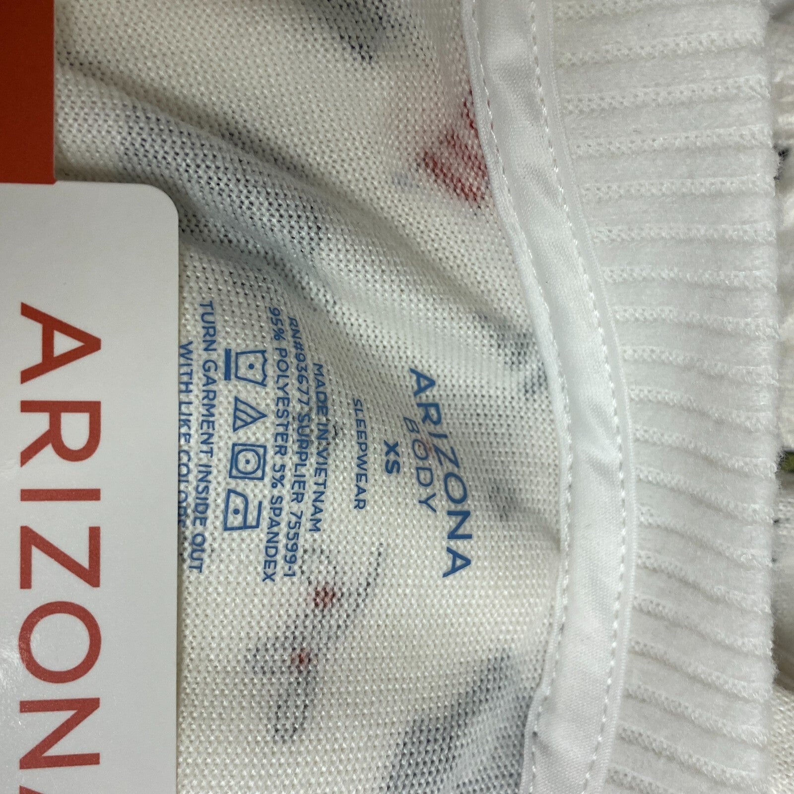 Arizona Body Women's 2-Piece Sleep Set Size XS Color: Crema Cabin Vibes White