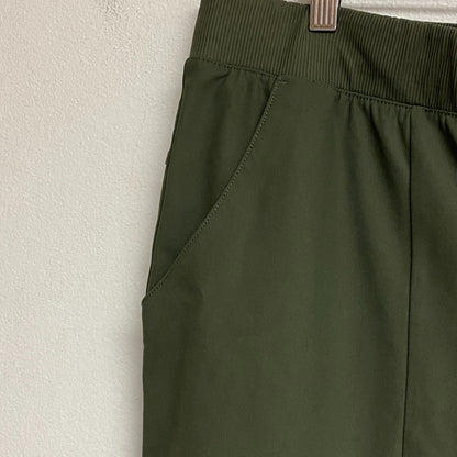 VRST Mens Commuter Slim Fit Jogger Forest Night Solid Stylis Trendy MAX200431