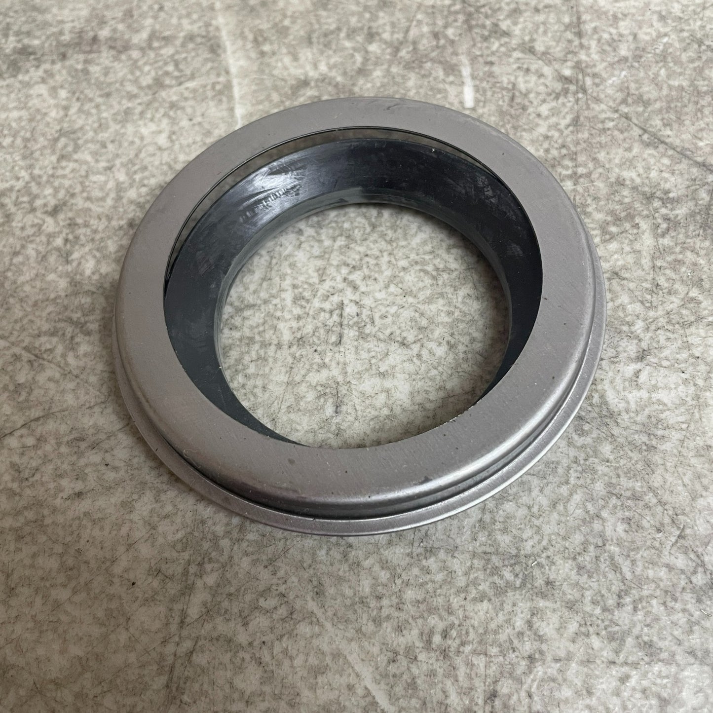 National 5682 Multi Purpose Seal Front Inner Nitrile 1985-1999 Chevrolet P30