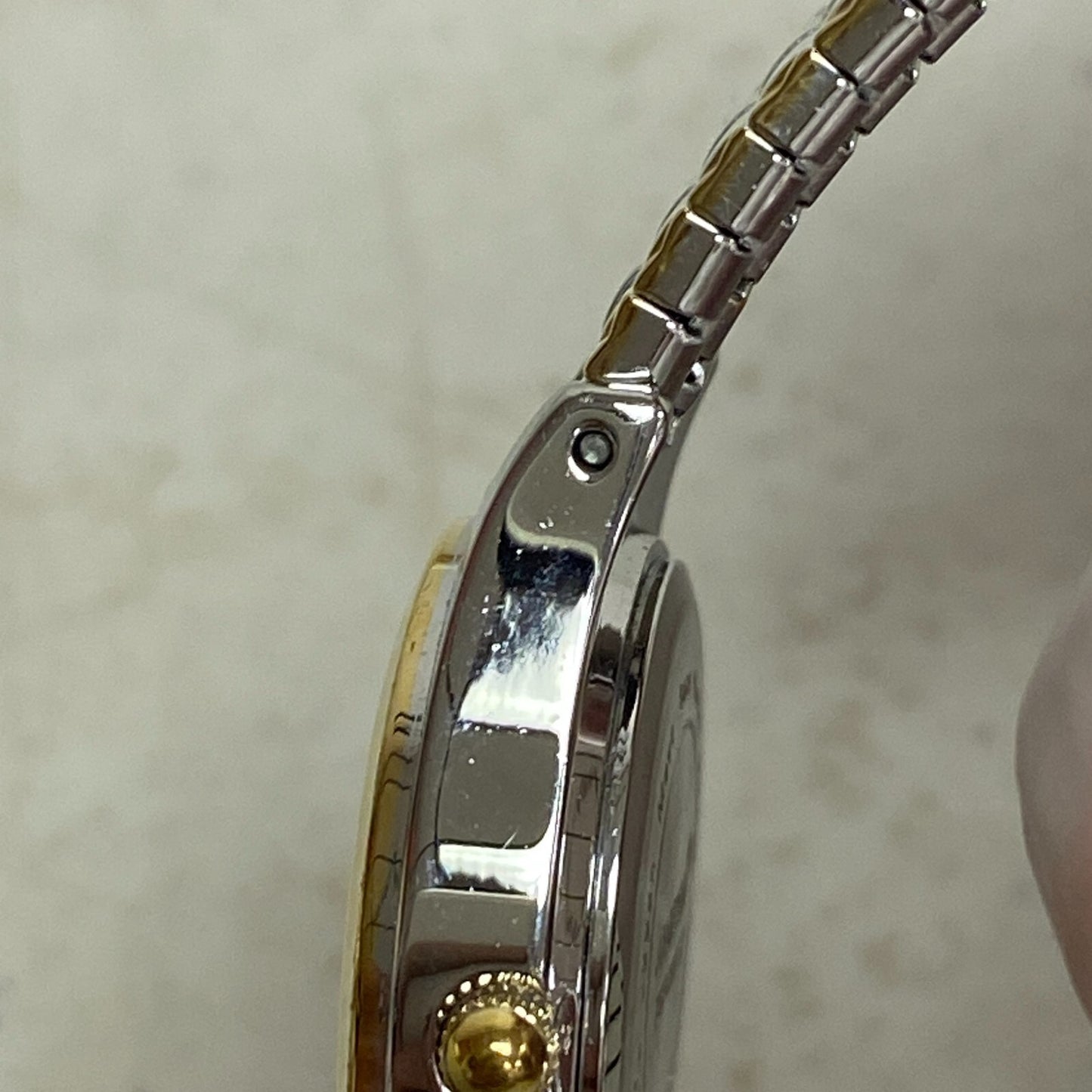 Armitron Watch Japan Quartz Women Dual Tone Gold Plated Stretch Steel 75/5420TTG