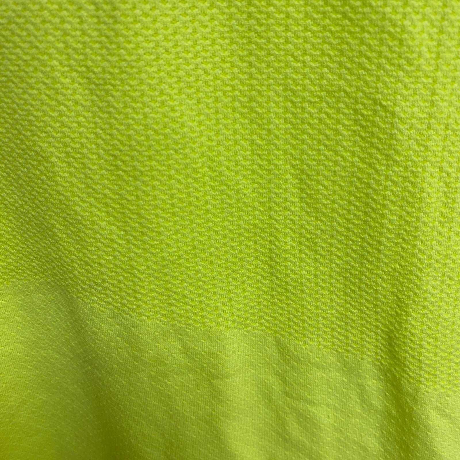 VRST Mens Short Sleeve Circuit Tee Glowstick Solid Short Sleeve MAX200323