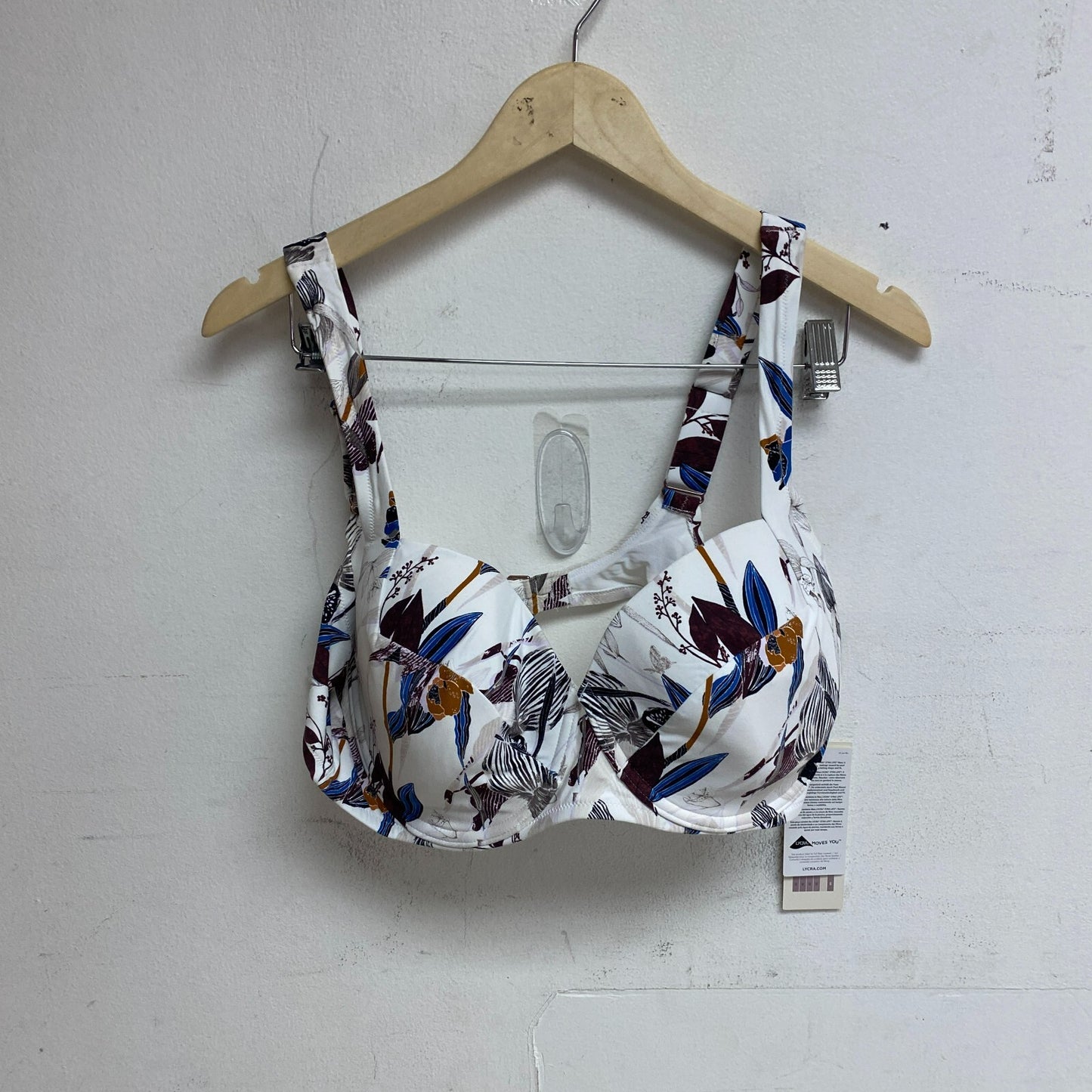 Calia Women's Underwire Bikini Top Island Botanical Multi WSA23213PRT