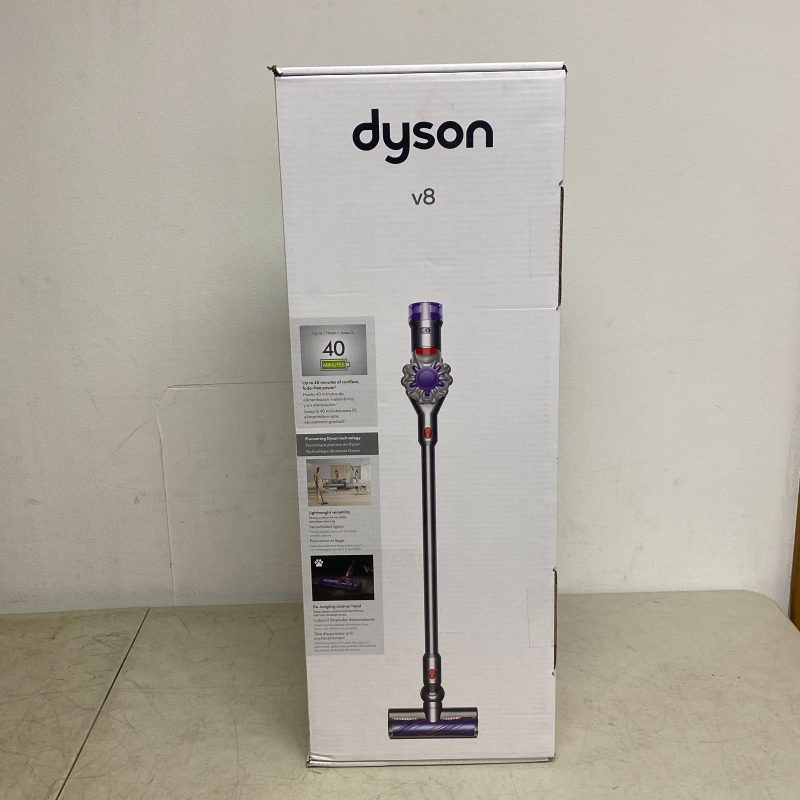 Dyson V8 Cordless Stick Vacuum Cleaner for Pet Hair Silver/Nickel 400473‑01 NEW
