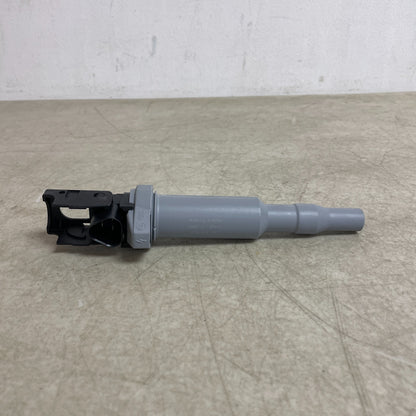 Bosch Ignition Coil Plug-In OE Pencil Coil Black 2006-2018 BMW/Mini 0221504800