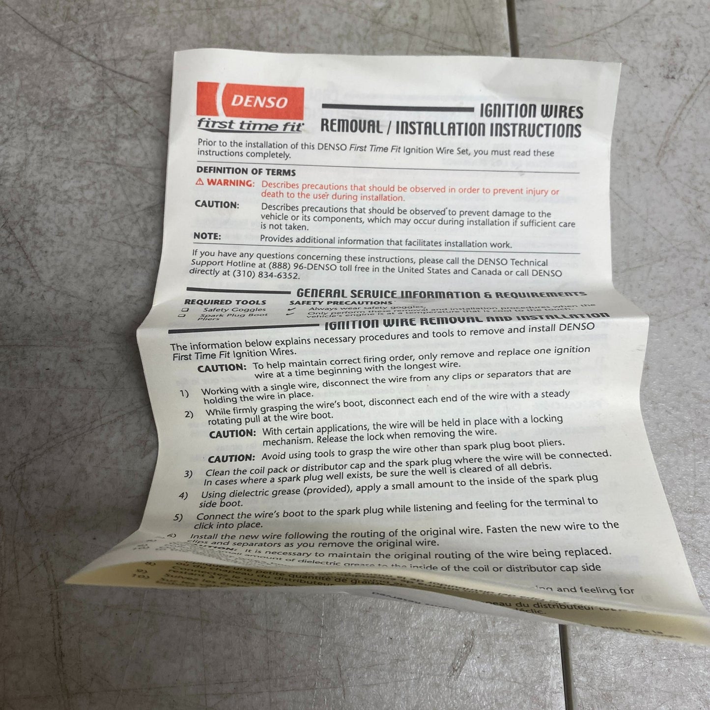 Denso 671-4168 Spark Plug Ignition Wire Set 1994-1995 Toyota Camry	2.2L L4