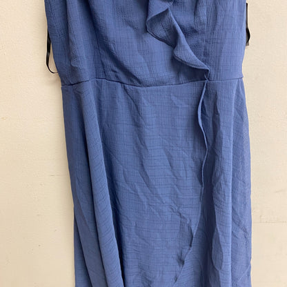 By & By Women's Casual Sheath V-Neck Ruffle Dress Size Large Color: Denim