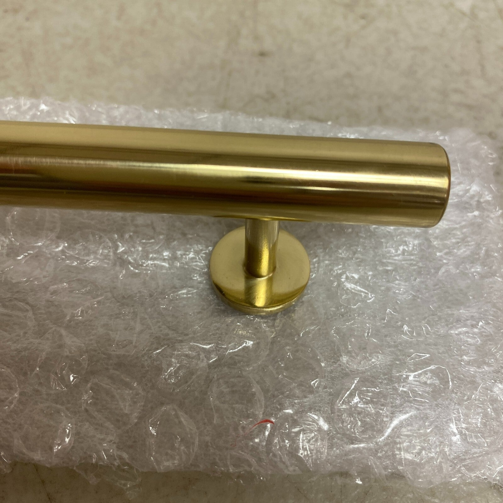 SIGNATURE HARDWARE 8" DIEHL ADJUSTABLE ROUND BRASS DRAWER PULL- POLISHED BRASS