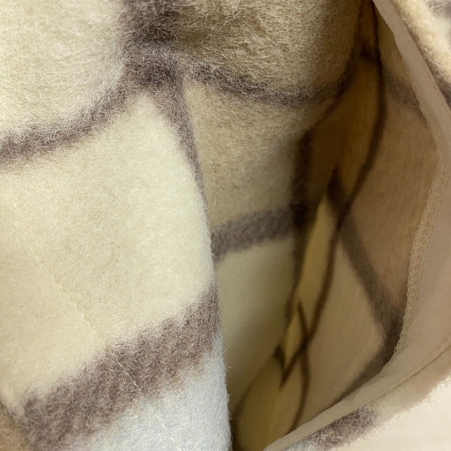 Alpine Design Women's W AD Wayfarer Fleece 1/4 Zip Frigid Plaid Tan ADW23680P