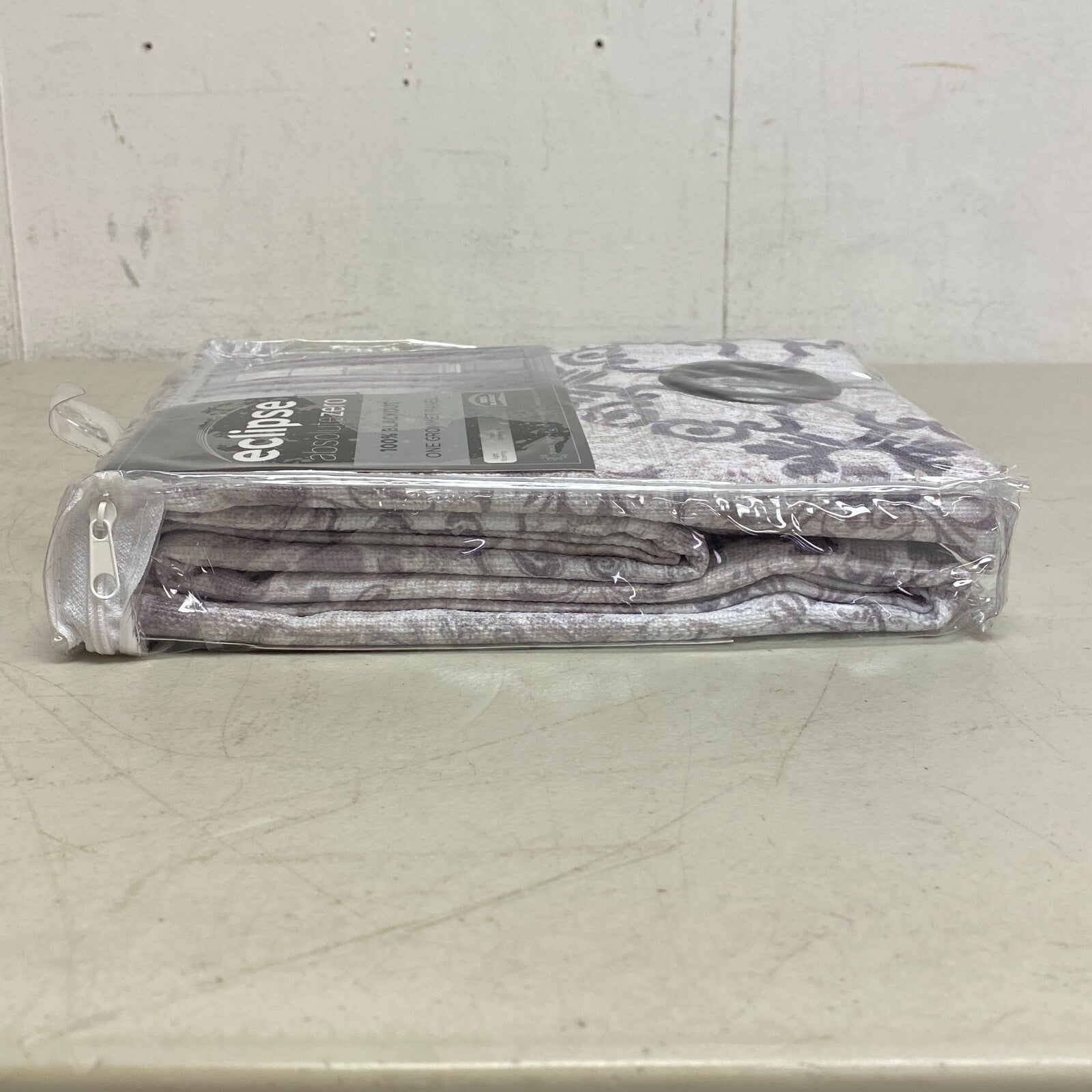 Eclipse Martina Medallion Absolute Zero 100% Blackout Curtain Panel  40 inx84 in