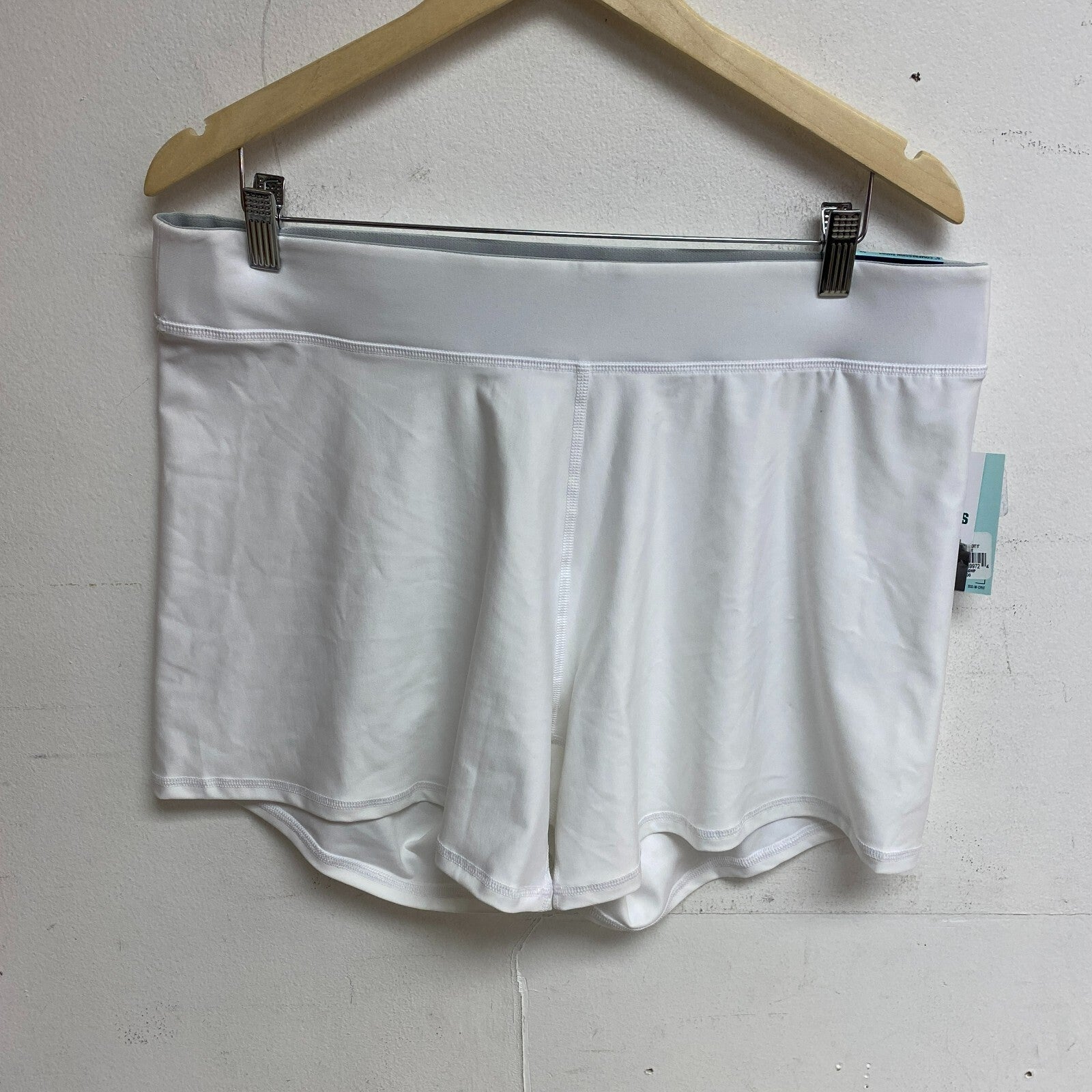 DSG Women's 5" Compression Short Pure White Solid Athletic Compressi DAW21500WP