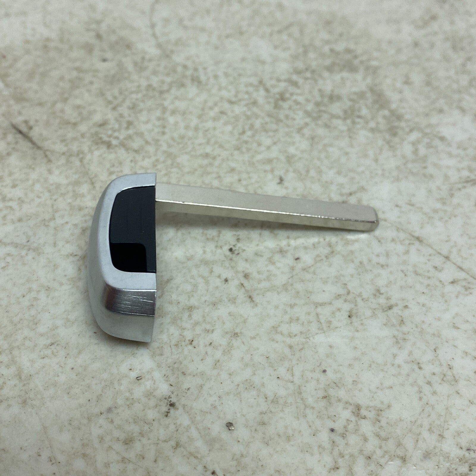 Ford Uncut Key Insert Blade for  2017-2021 Ford Fusion, 2017-2022 Ford