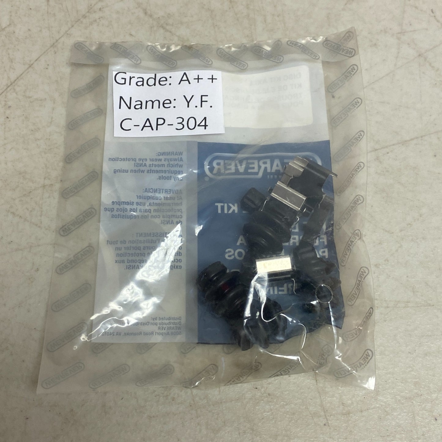 Carquest Disc Brake Caliper Kit Semi Loaded Front Left 13530Q