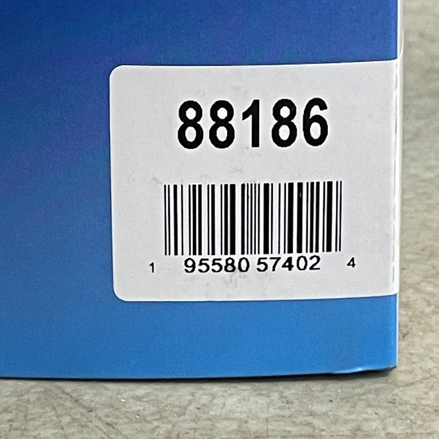 Carquest 88186 Engine Air Filter 99% Filtration 9.57″ OD × 1.42″ Thick