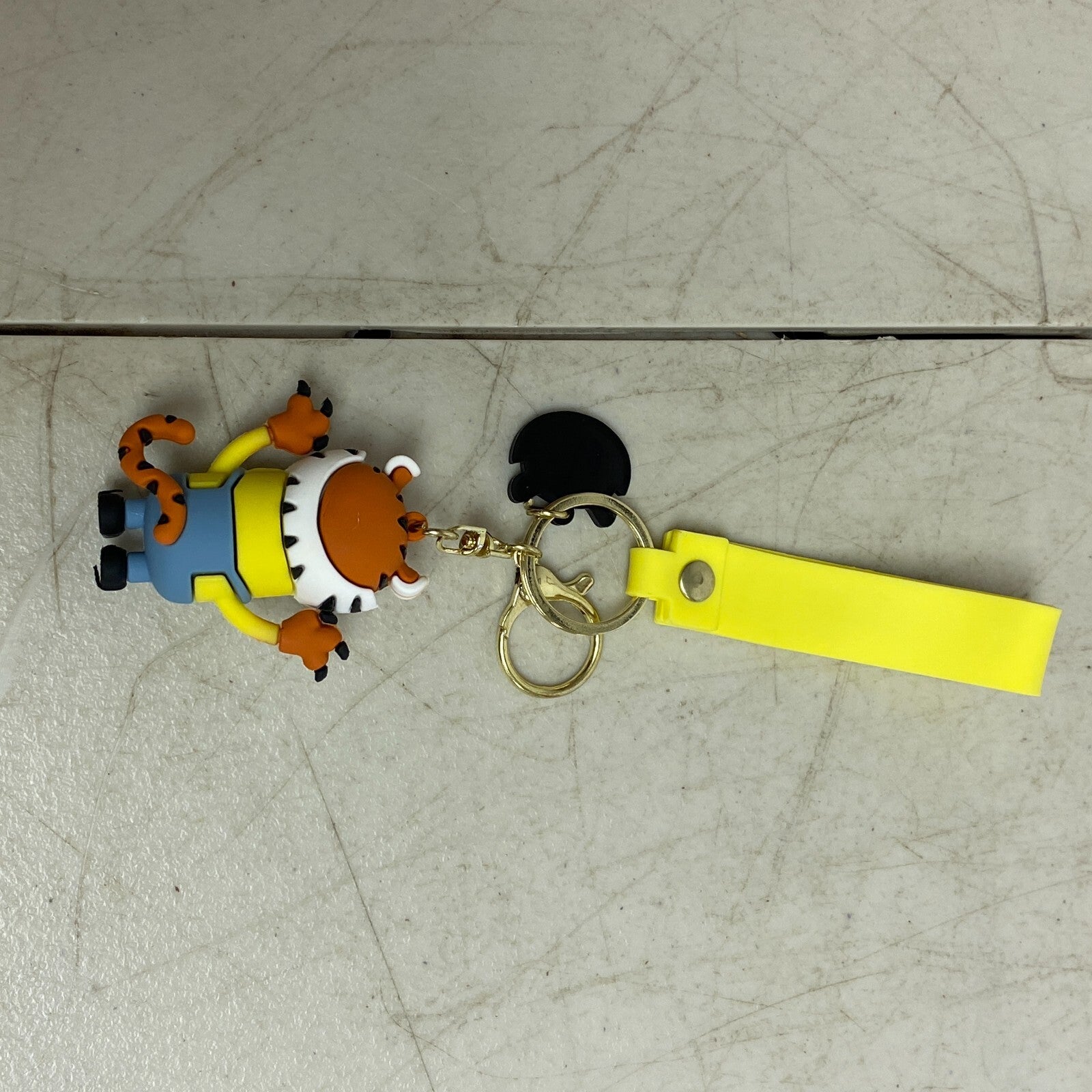 New Assorted Silicon 3D Minions Keycahin with Tiger Costume Minion Accessory