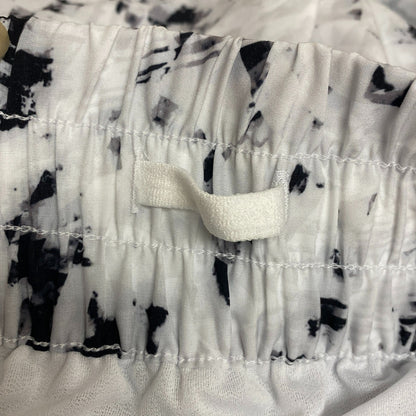 DSG Women's 3â High Rise Stride Power Surge White Shorts Summer DAW12327PRTZ