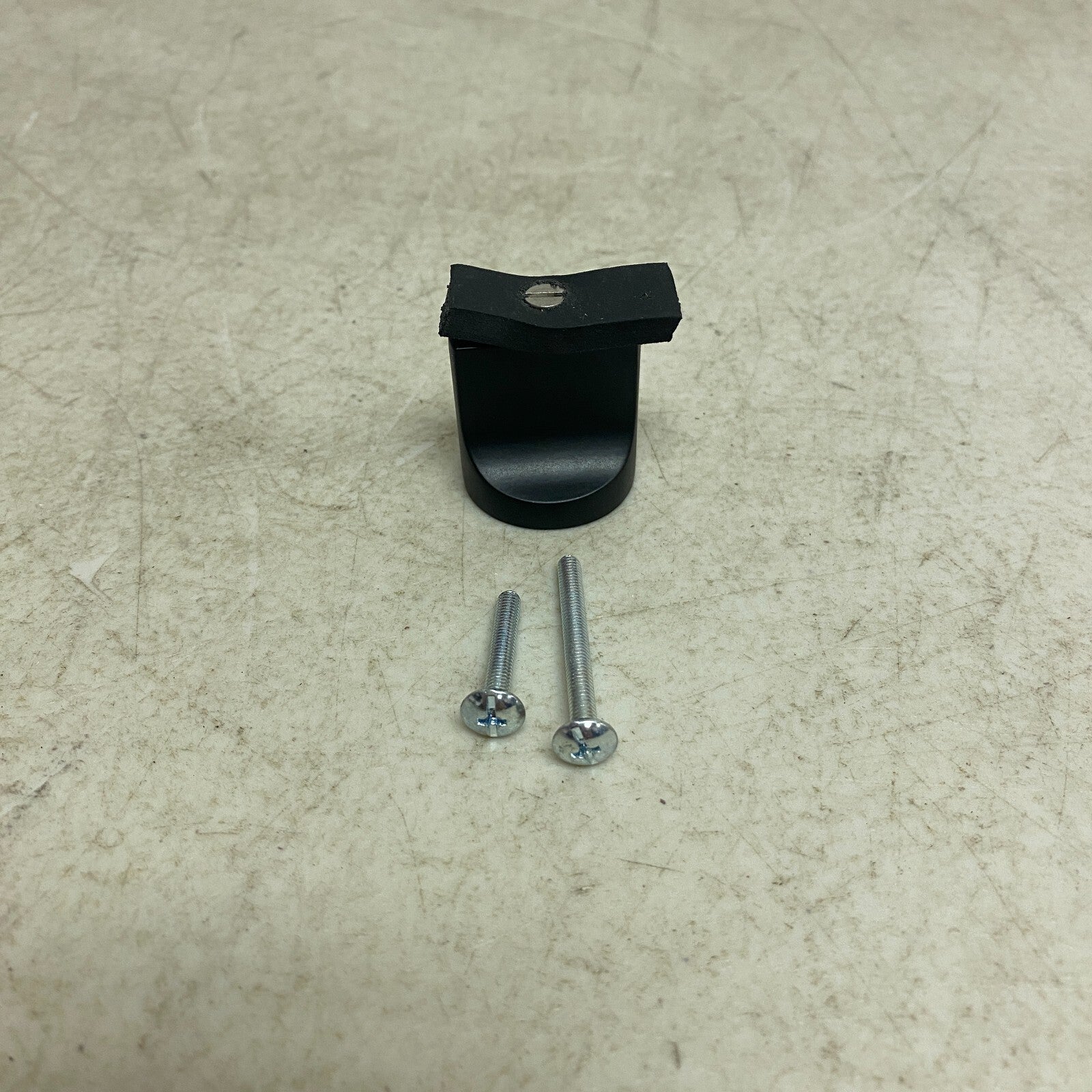 SIGNATURE HARDWARE PLESO SOLID BRASS ROUND CABINET KNOB BLACK