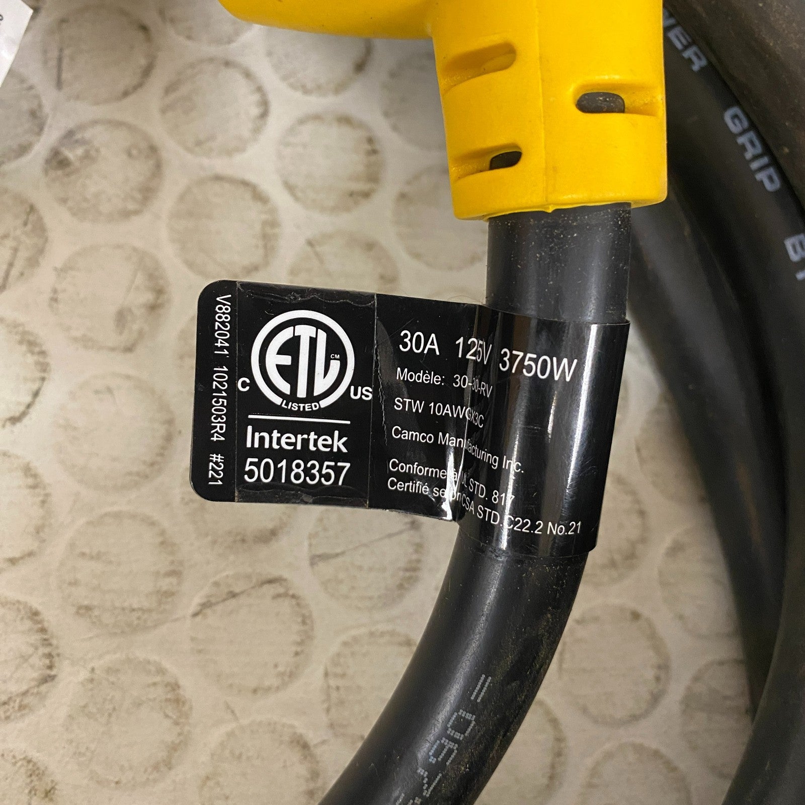 Camco 55197 PowerGrip Extension Cord 30 Amp 50 Ft RV Camper Trailer Generator