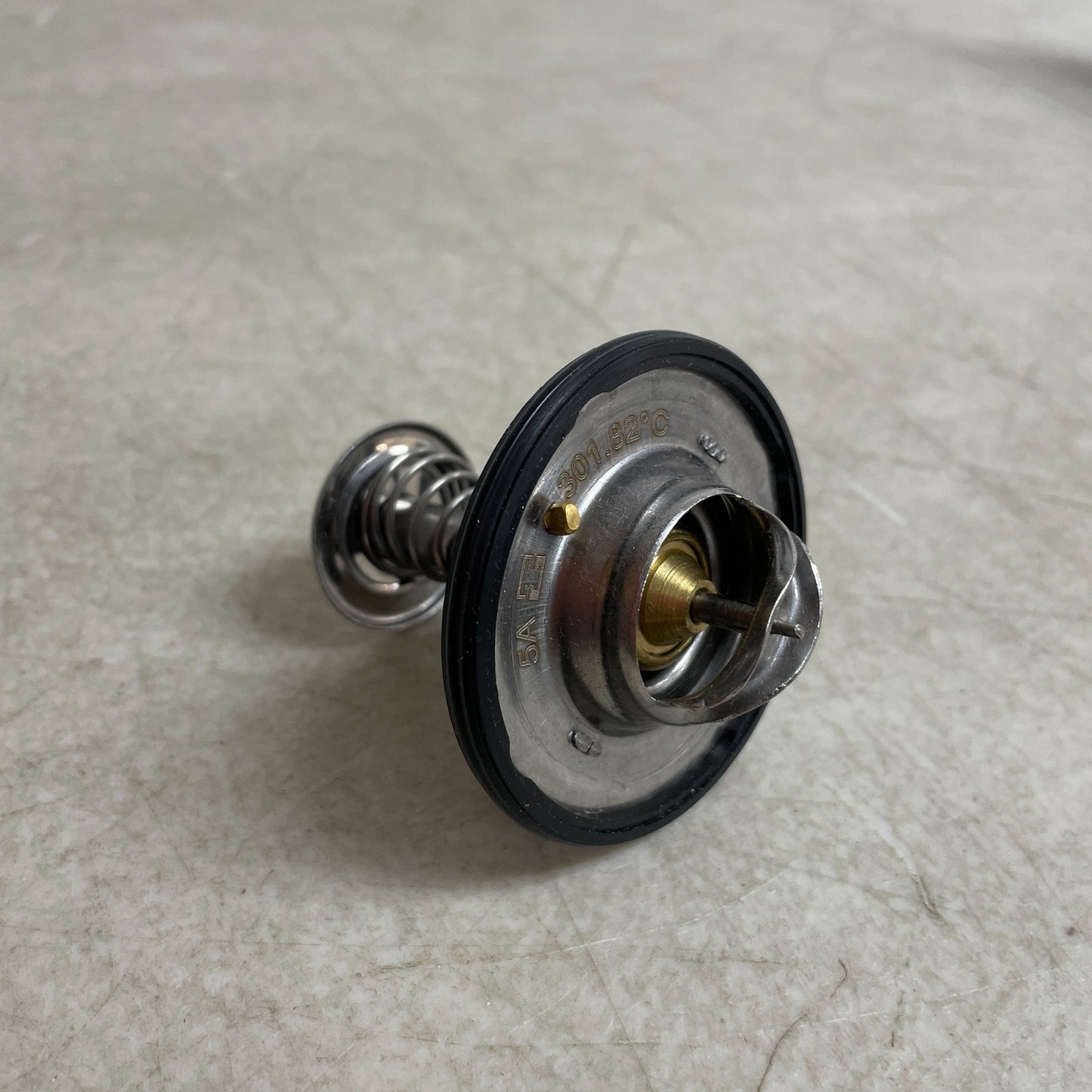 Beck/Arnley 143-0722 Thermostat Engine Coolant Regulator Valve for Honda Toyota