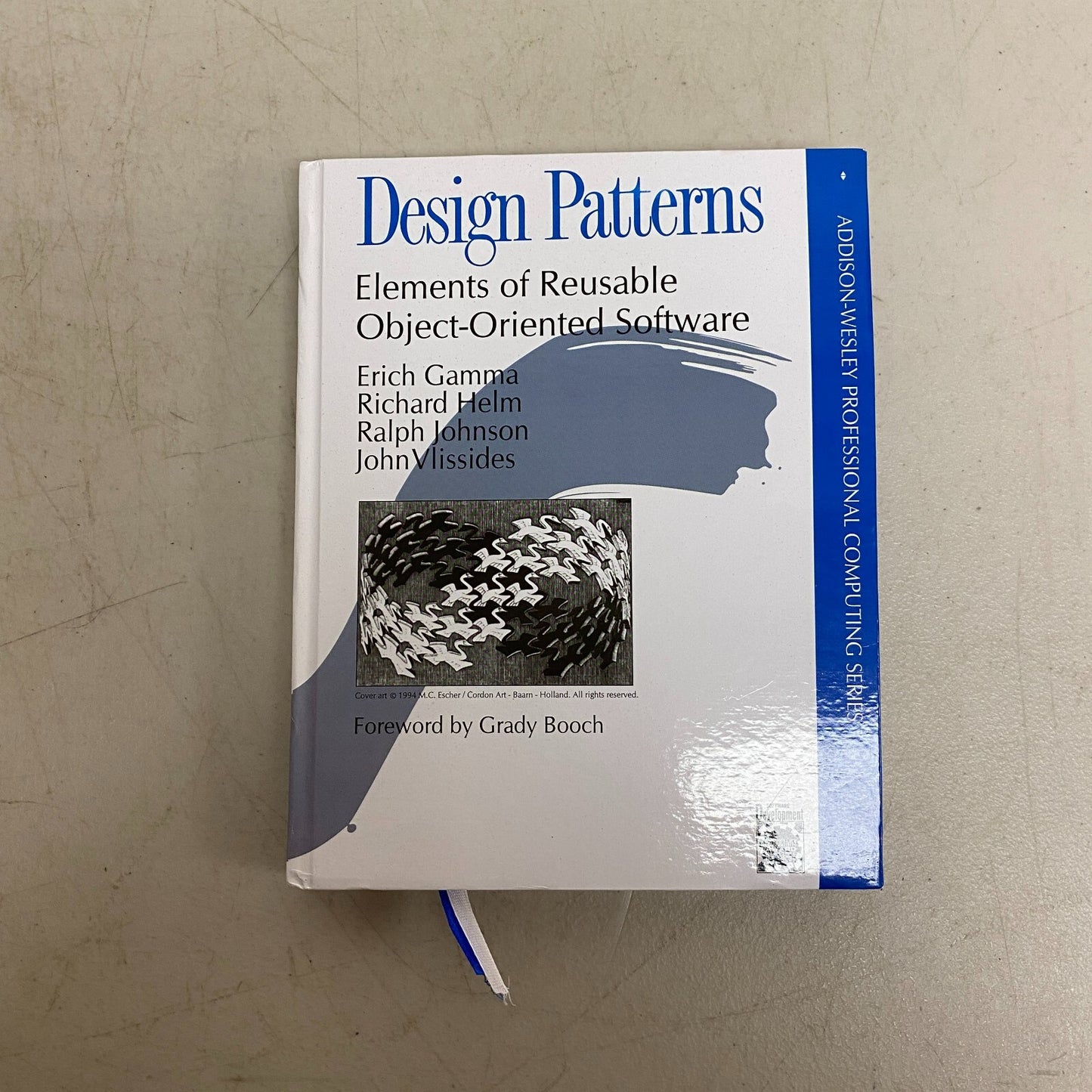 Design Patterns: Elements of Reusable Object-Oriented Software