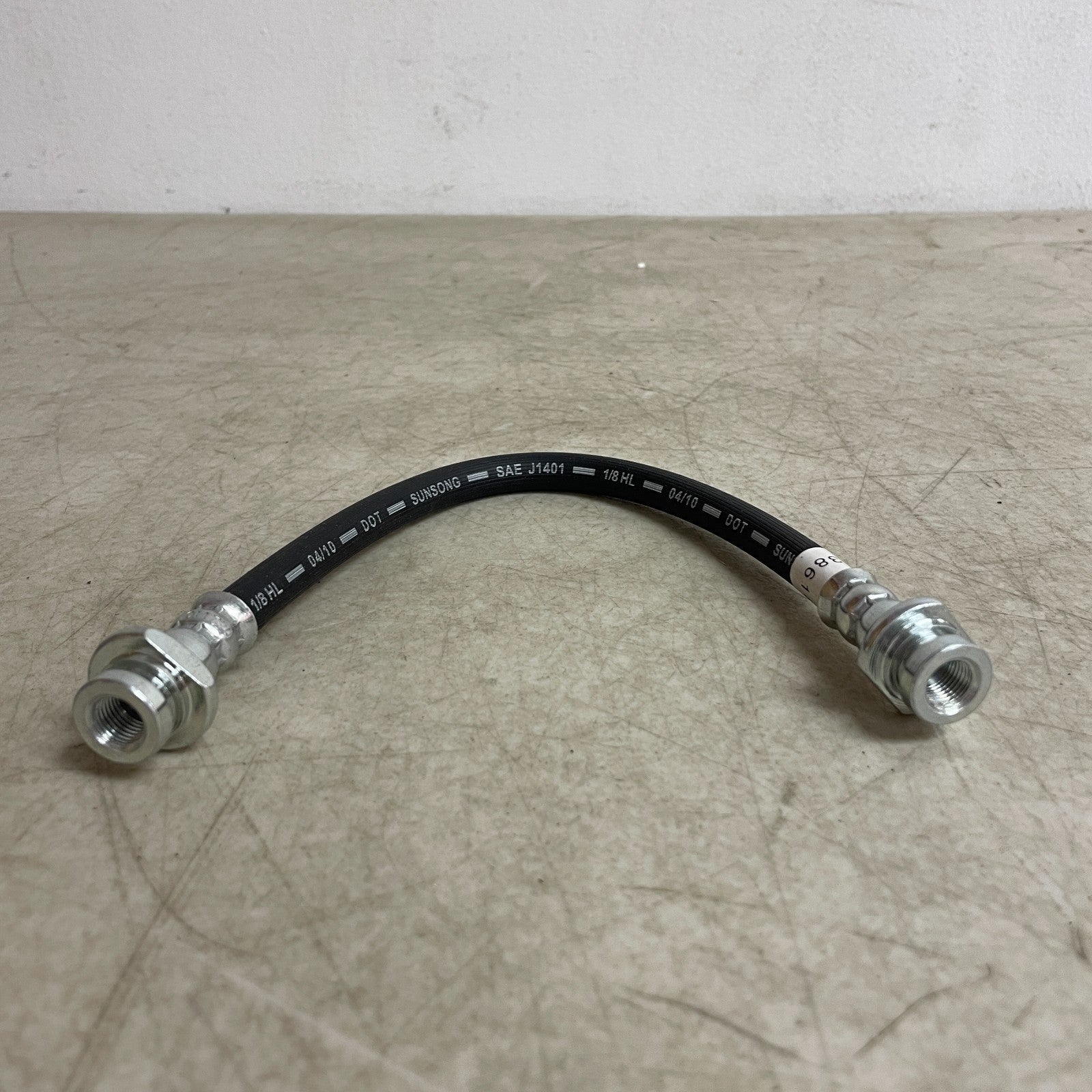 Carquest Wearever Brake Hydraulic Hose Assembly DOT Compliant BHA38618