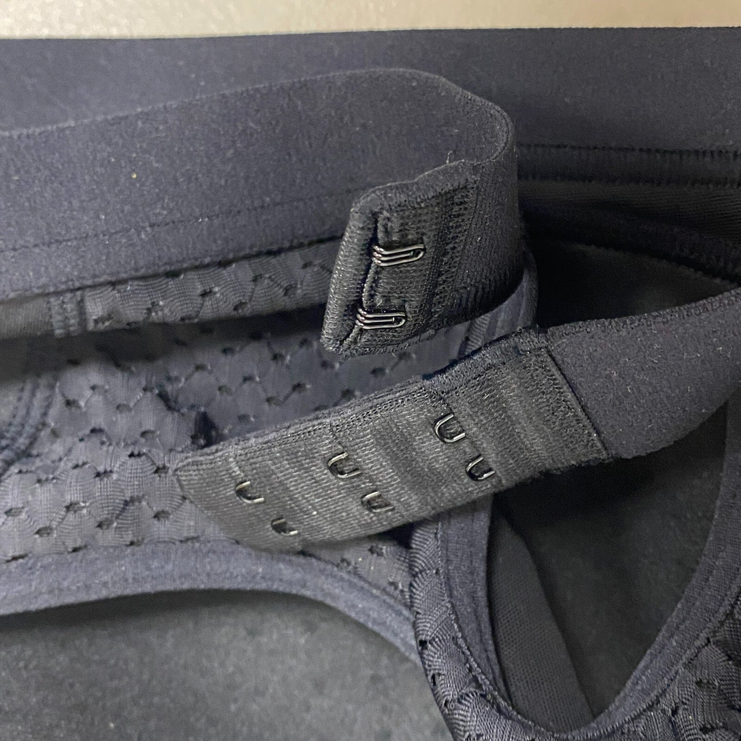 DSG Women's High Support Racerback Bra Pure Black Racerback Top Summer DAW30745